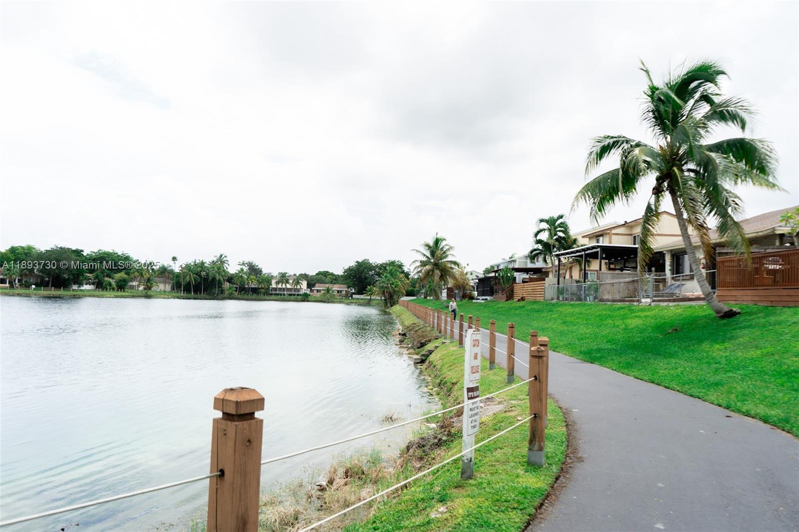 21900 SW 100th Pl