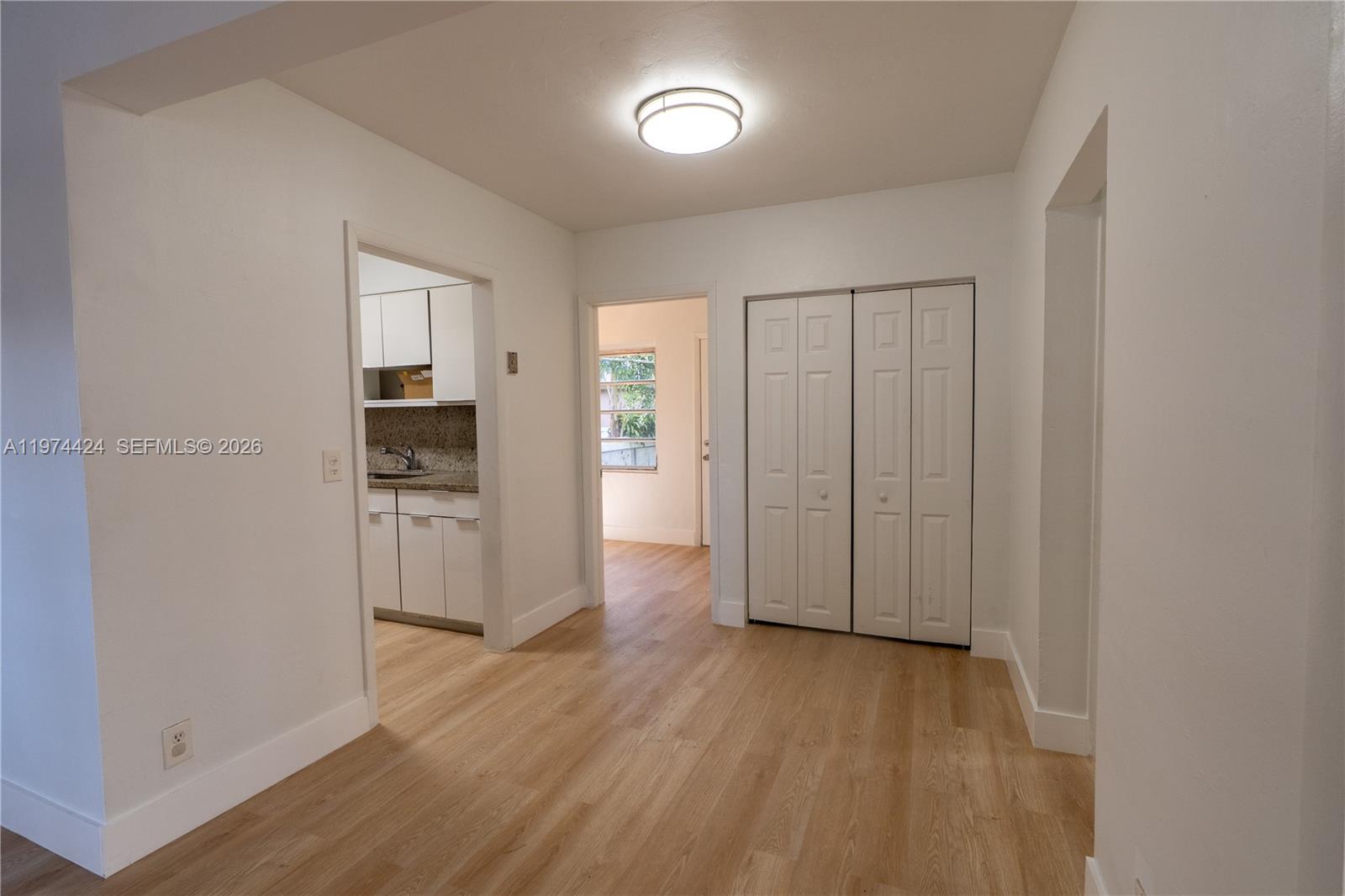 3665 SW 16th St # 3665