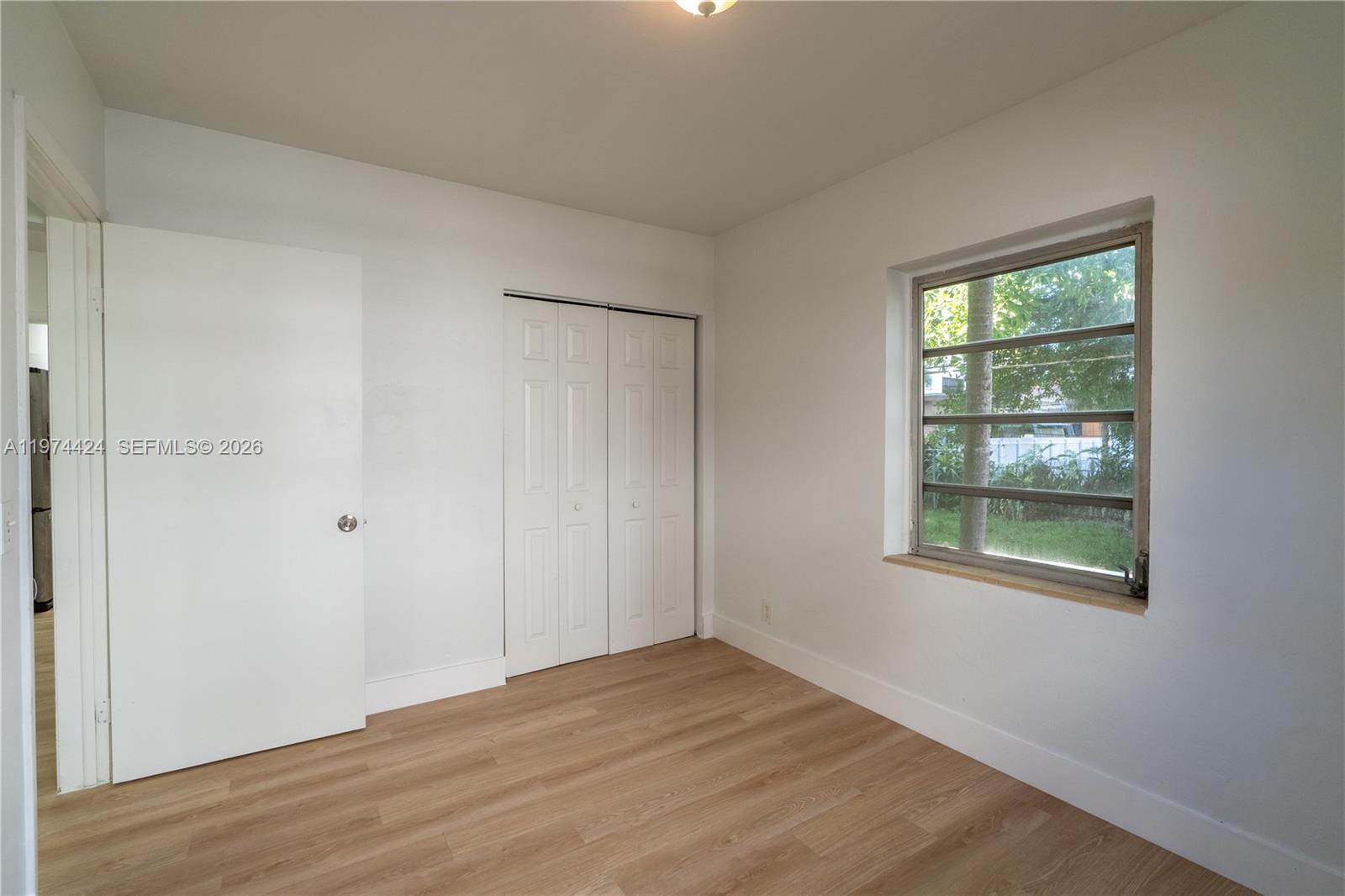 3665 SW 16th St # 3665