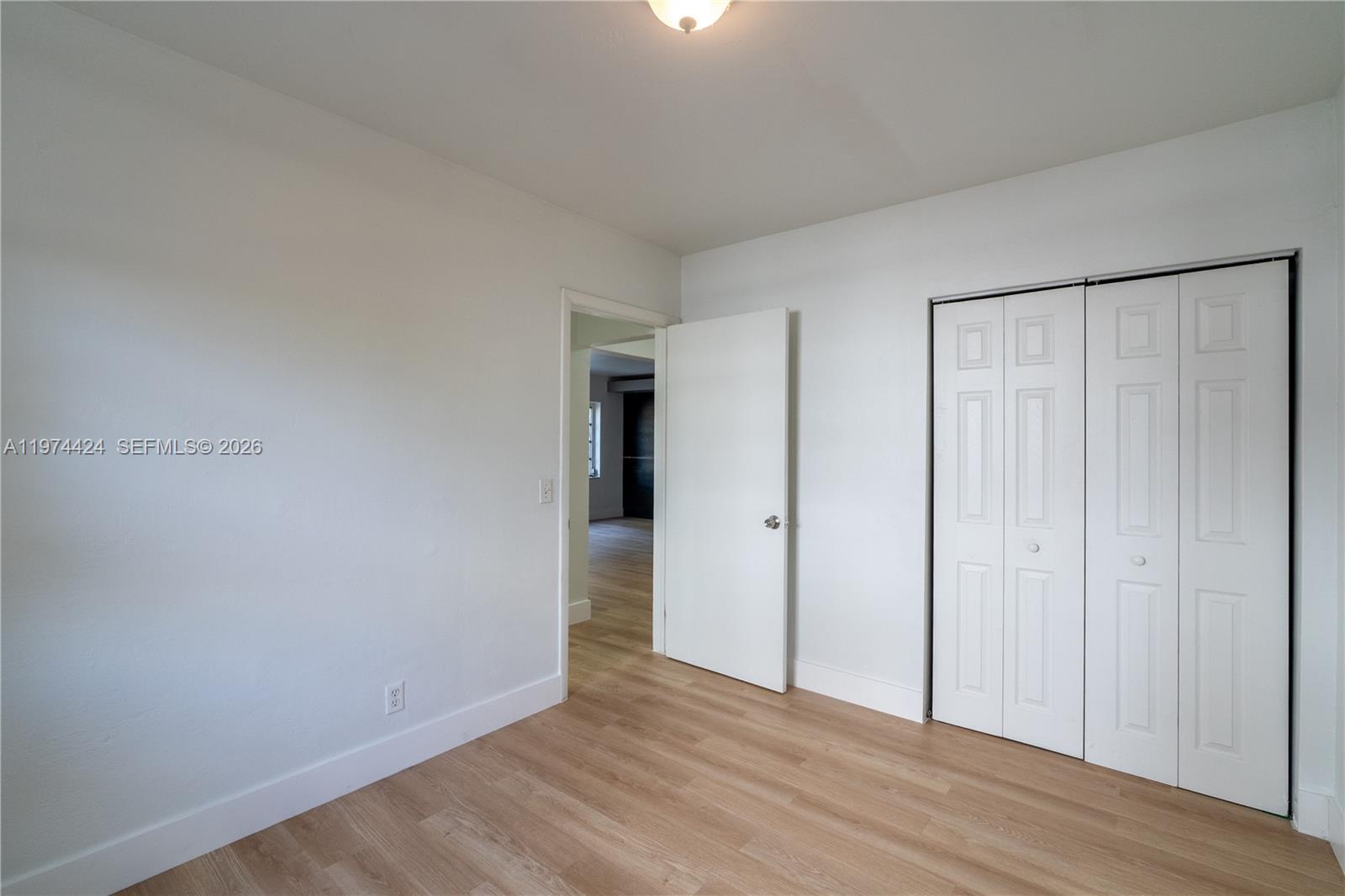 3665 SW 16th St # 3665