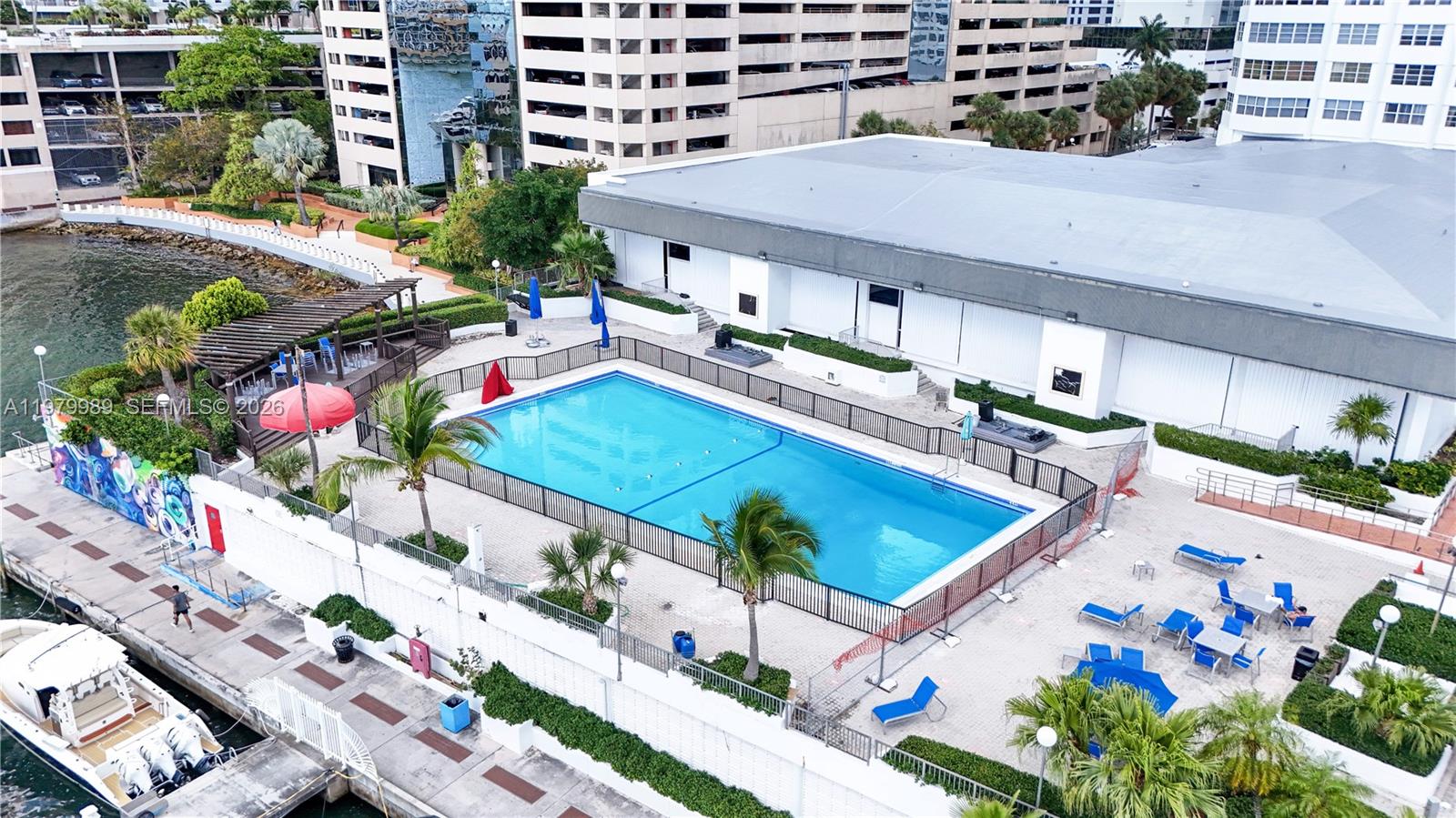 801 Brickell Bay Dr # 1070