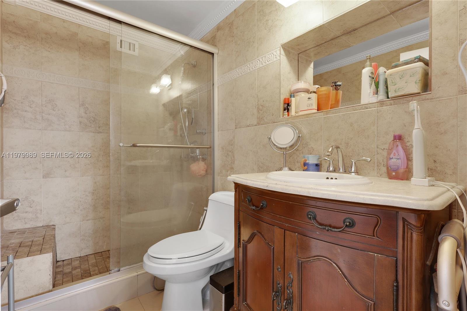 801 Brickell Bay Dr # 1070