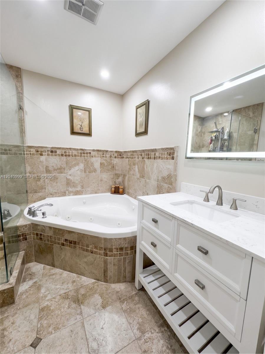 324 Patio Village Ter