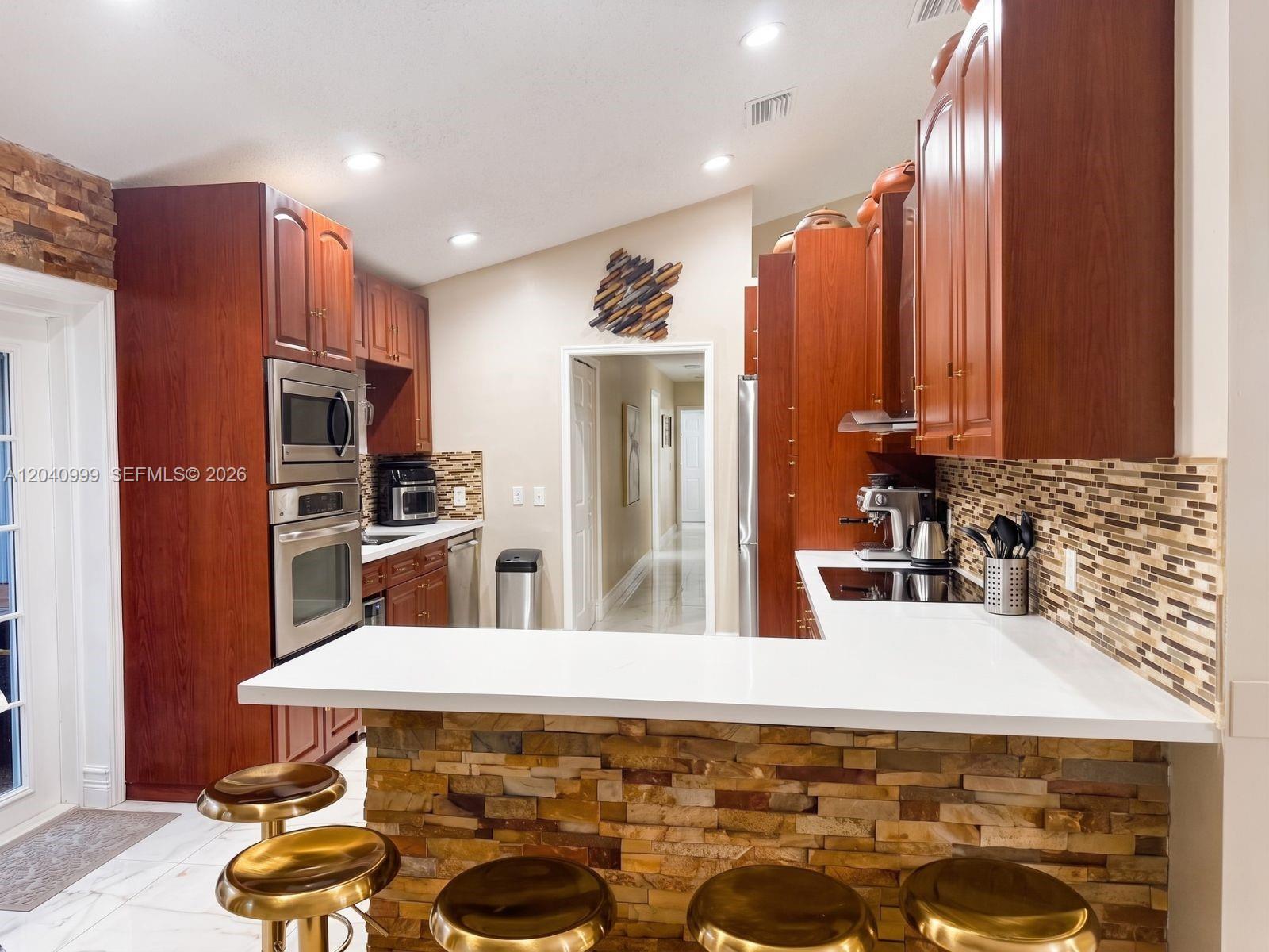 324 Patio Village Ter