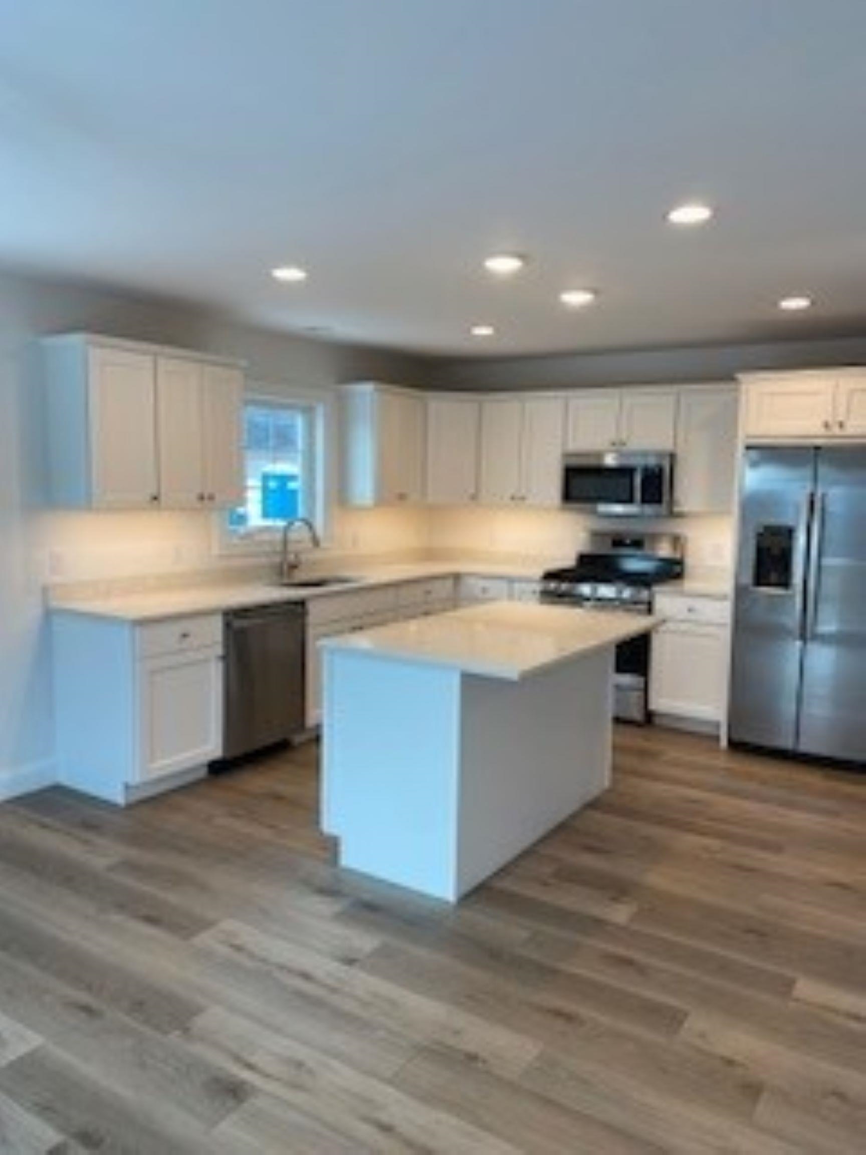 842 Harbor View Drive Unit: 8A