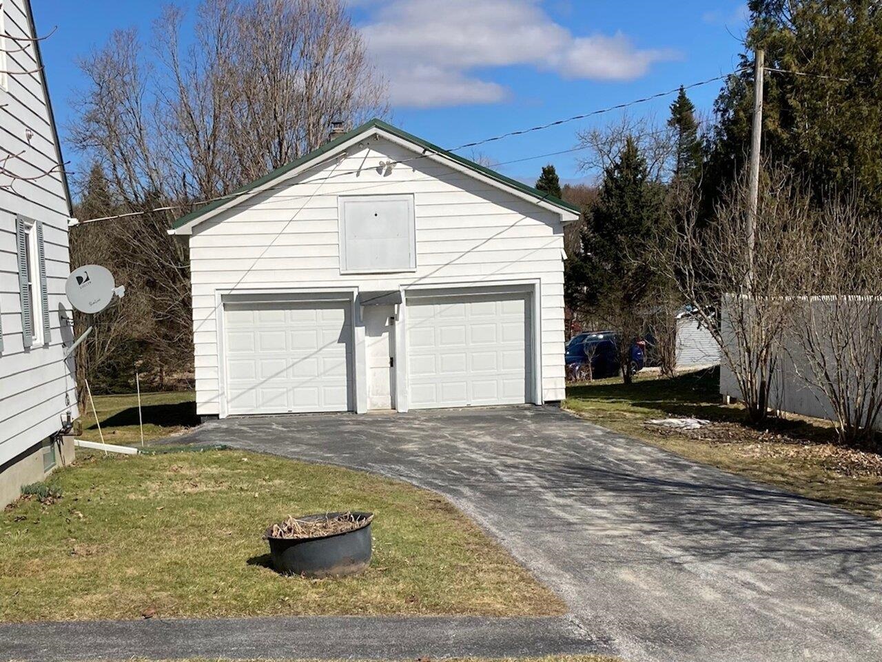 249 Square Road