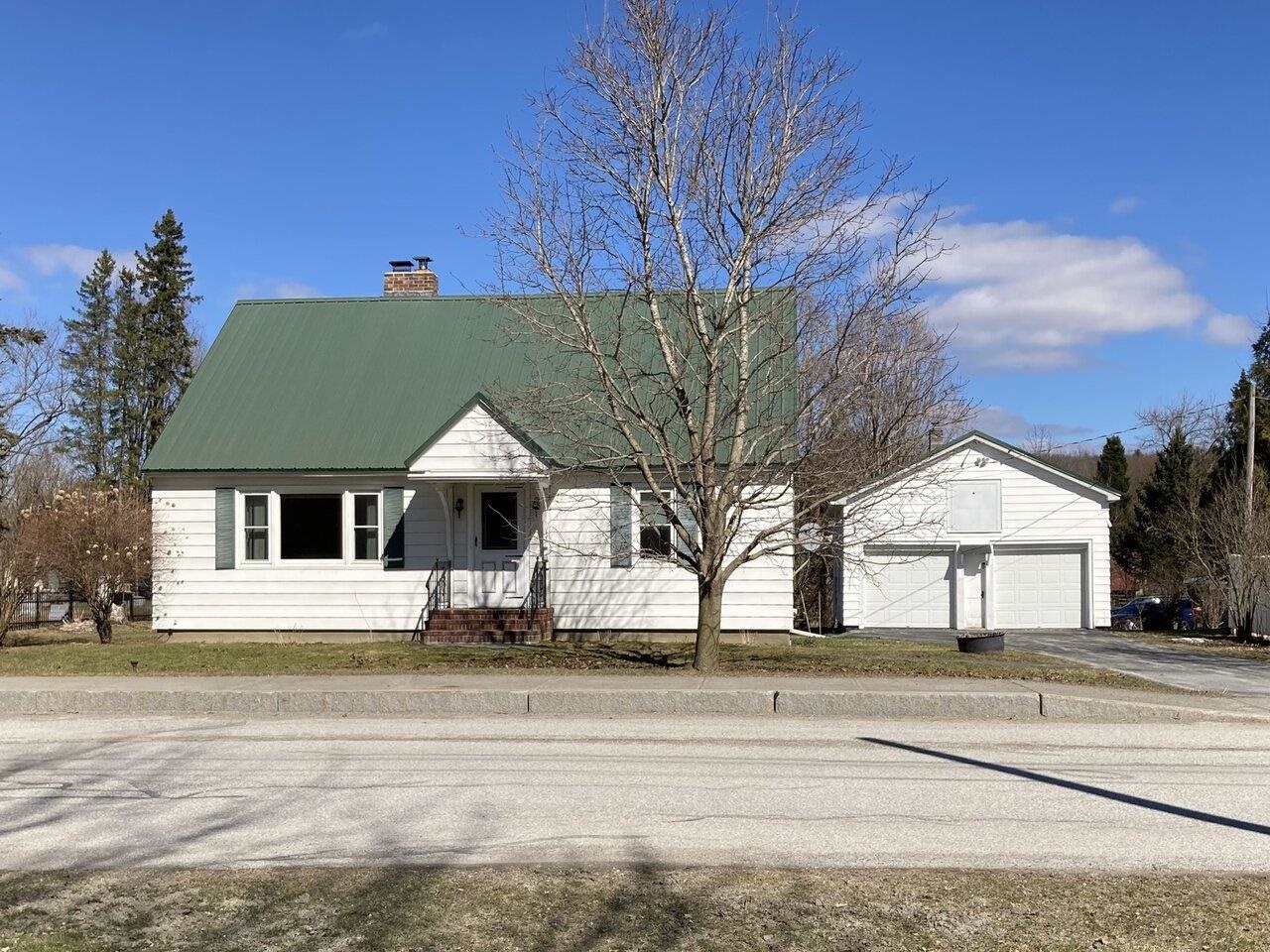 249 Square Road