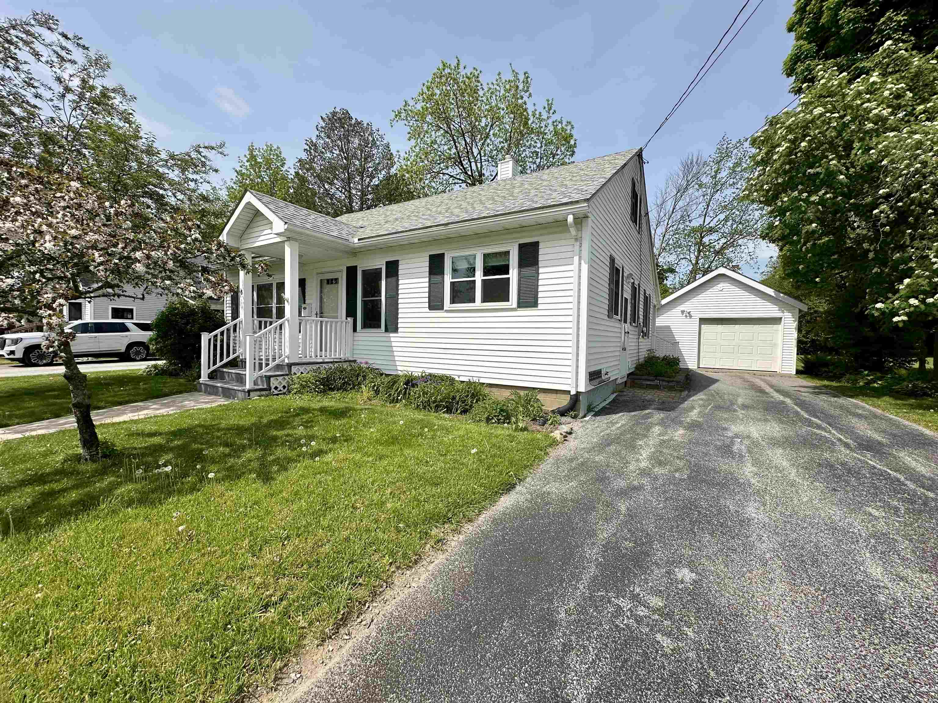 5 Beverly Court