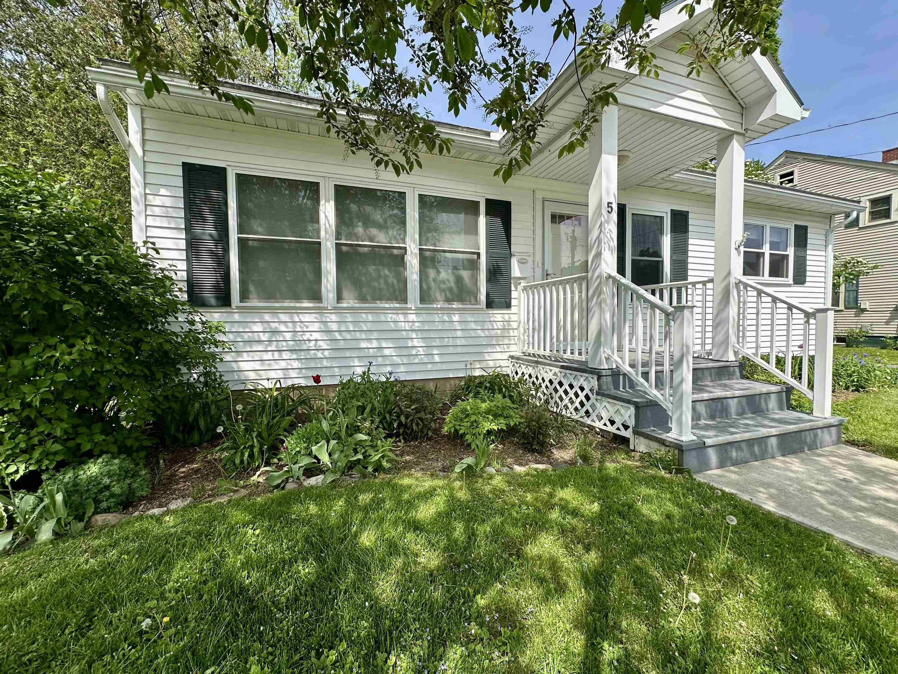 5 Beverly Court