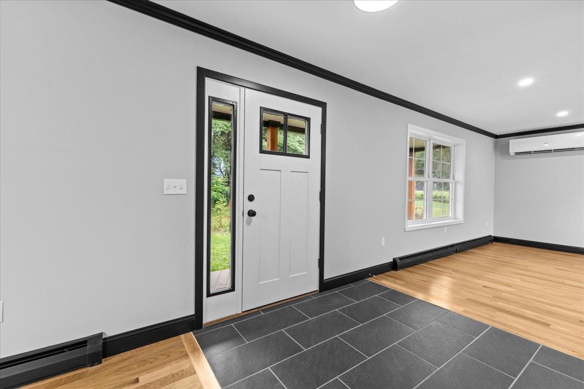 57 Wilcox Court Unit: 8