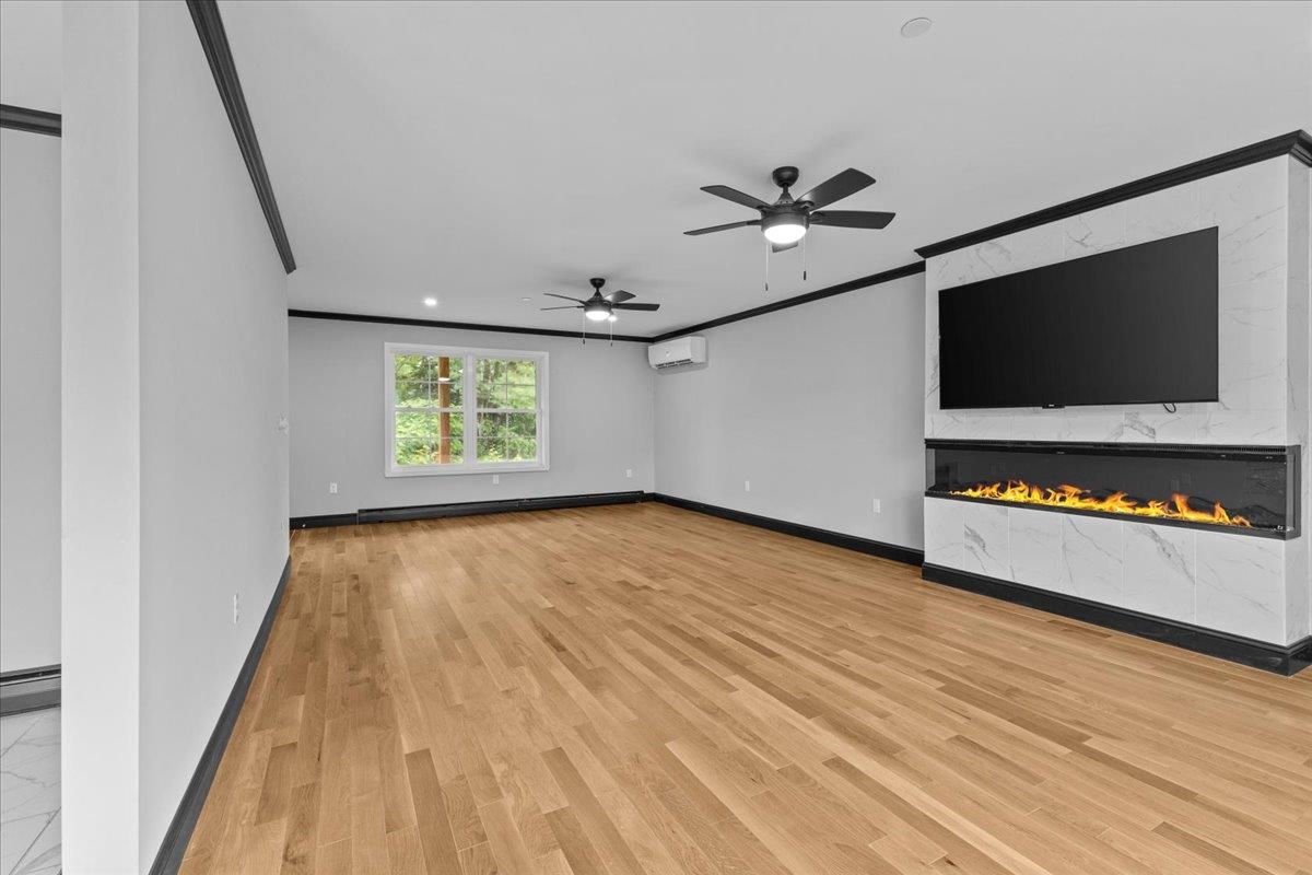 57 Wilcox Court Unit: 8