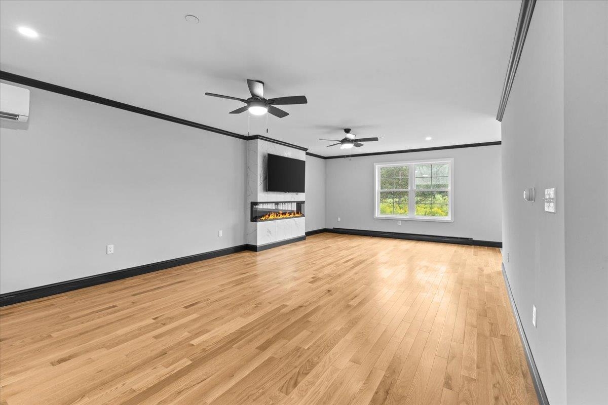 57 Wilcox Court Unit: 8