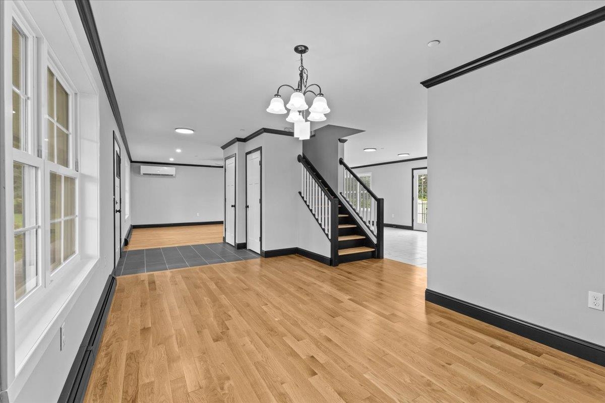 57 Wilcox Court Unit: 8