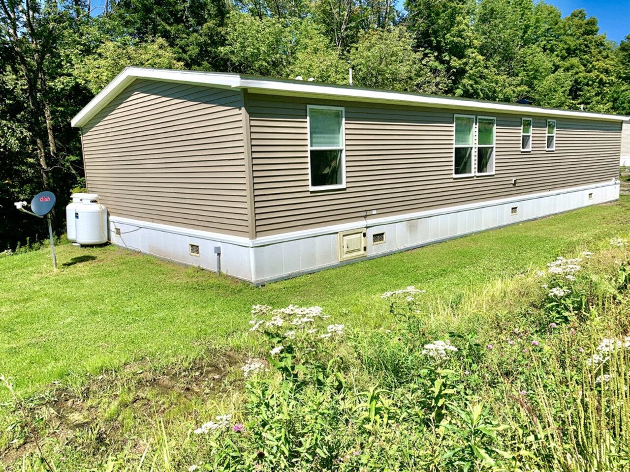 1033 Ryan Road