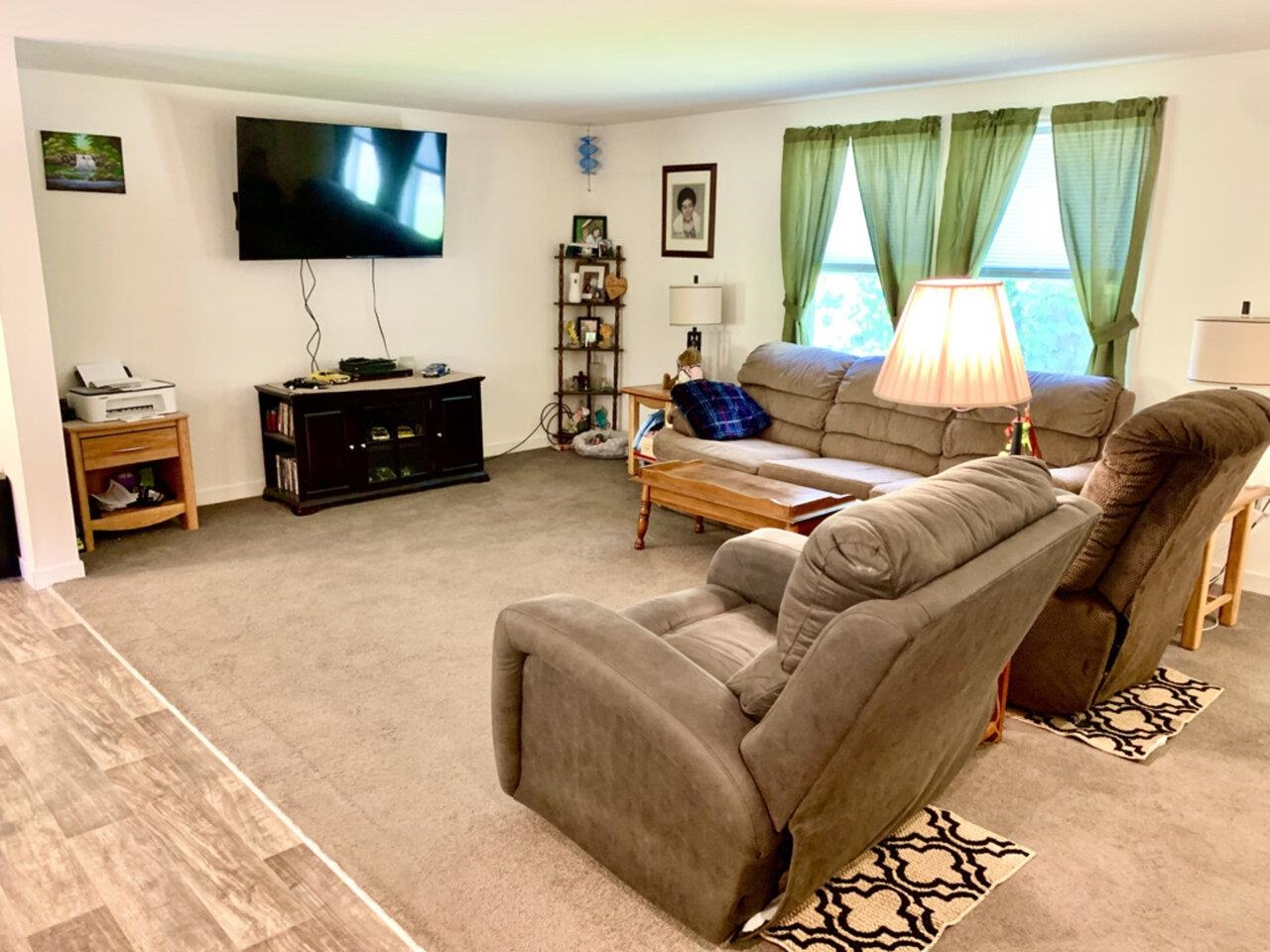 1033 Ryan Road