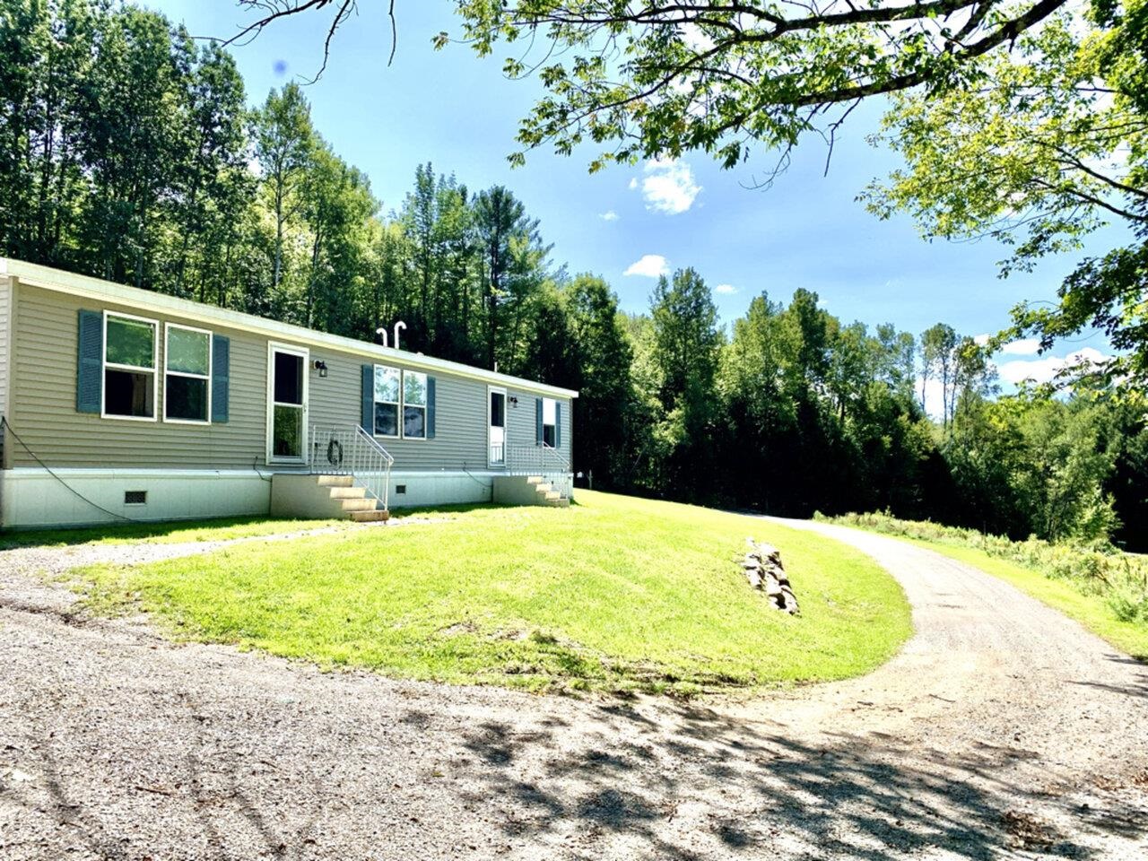 1033 Ryan Road