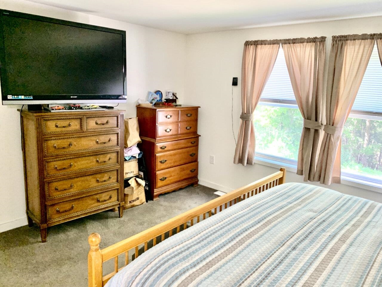 1033 Ryan Road