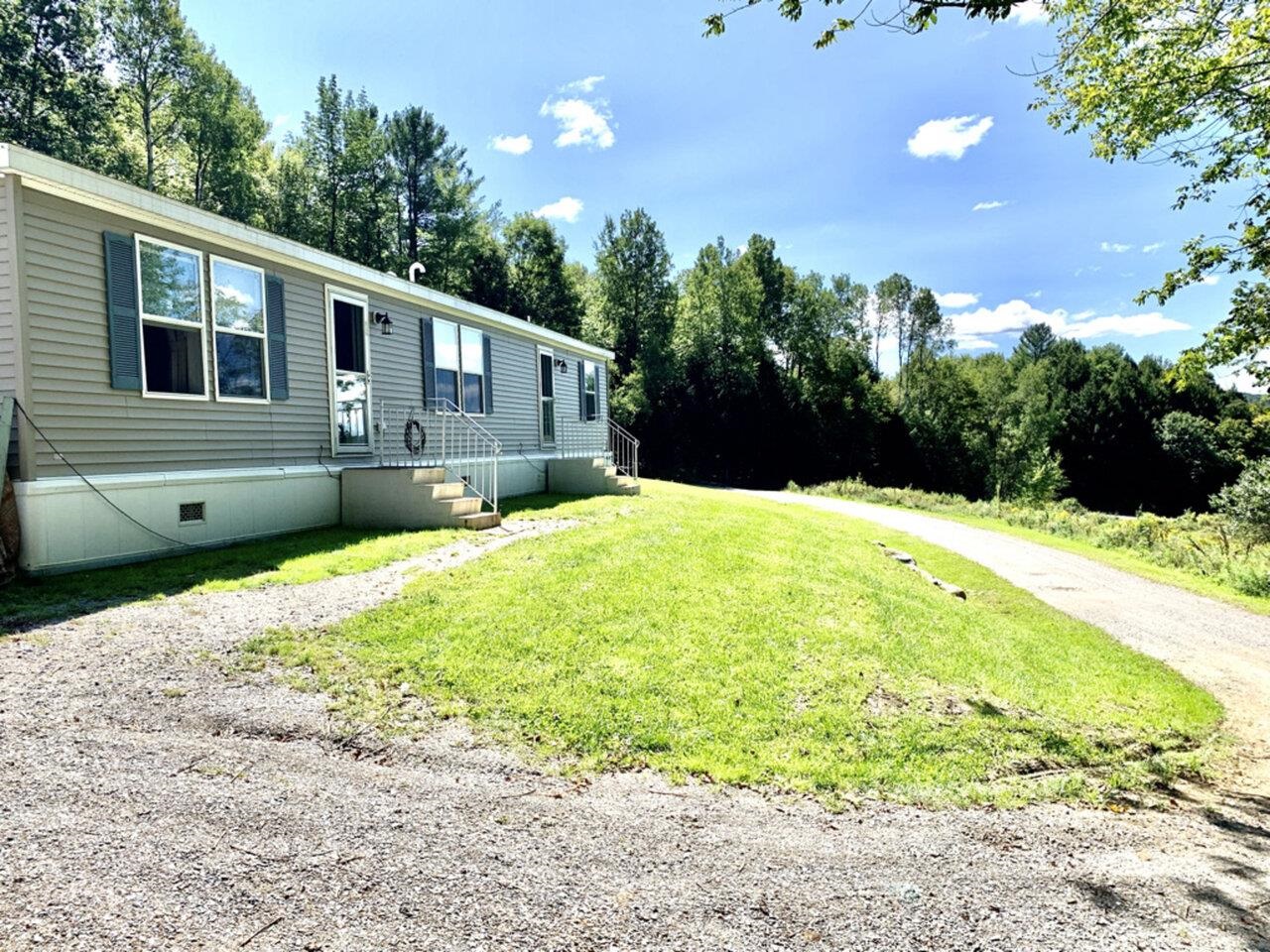 1033 Ryan Road