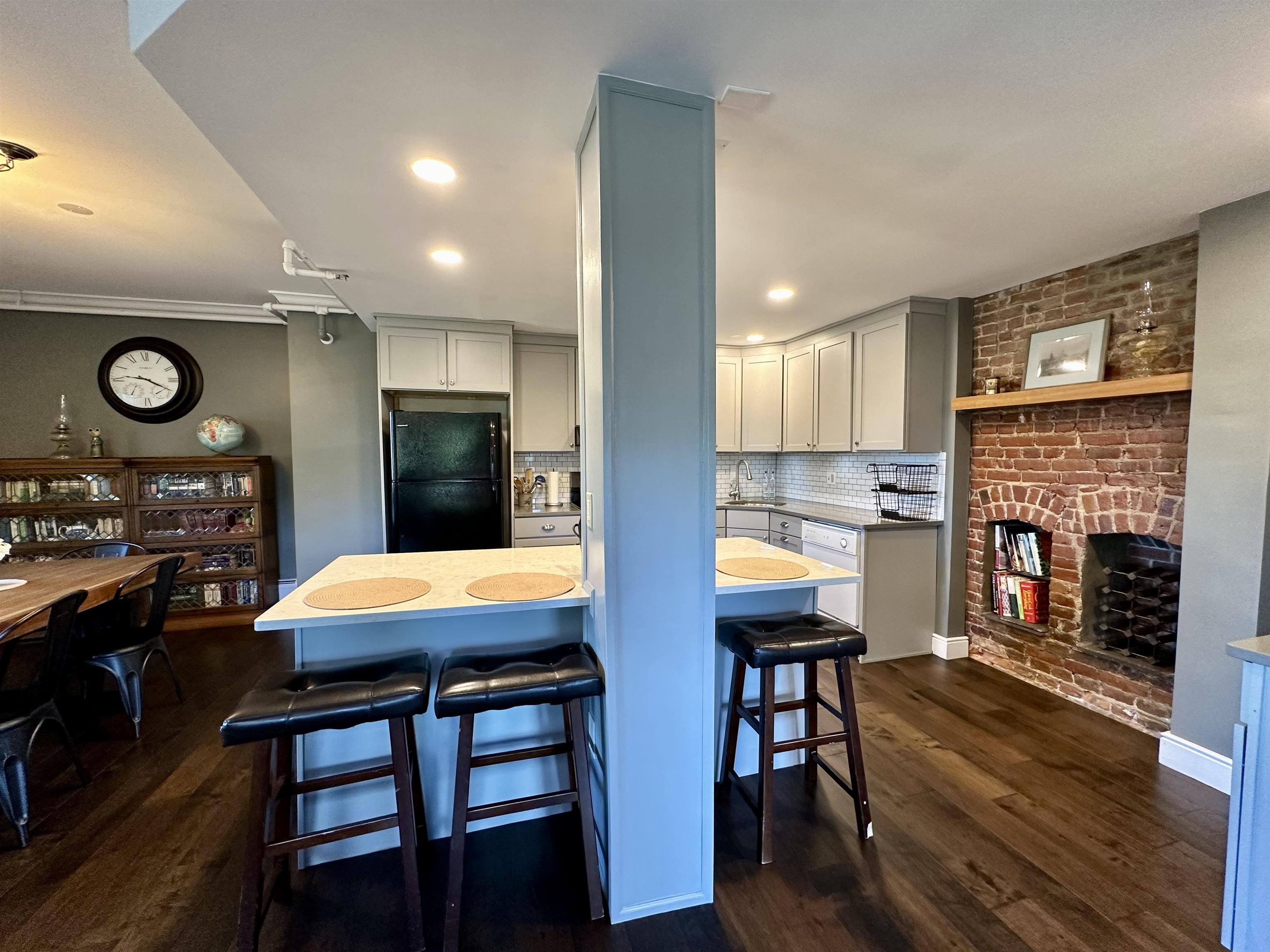 133 High Street Unit: 3