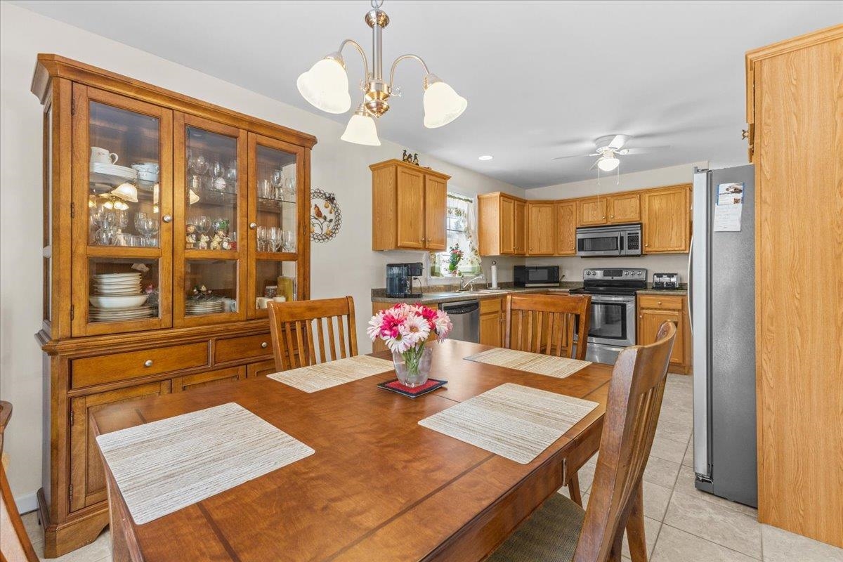 207A Ledgewood Lane
