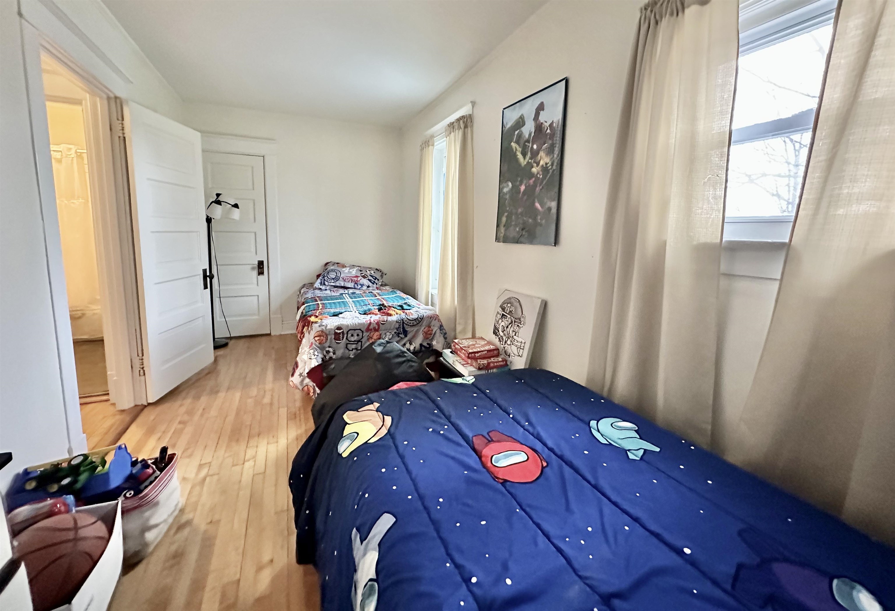 10 Lincoln Avenue