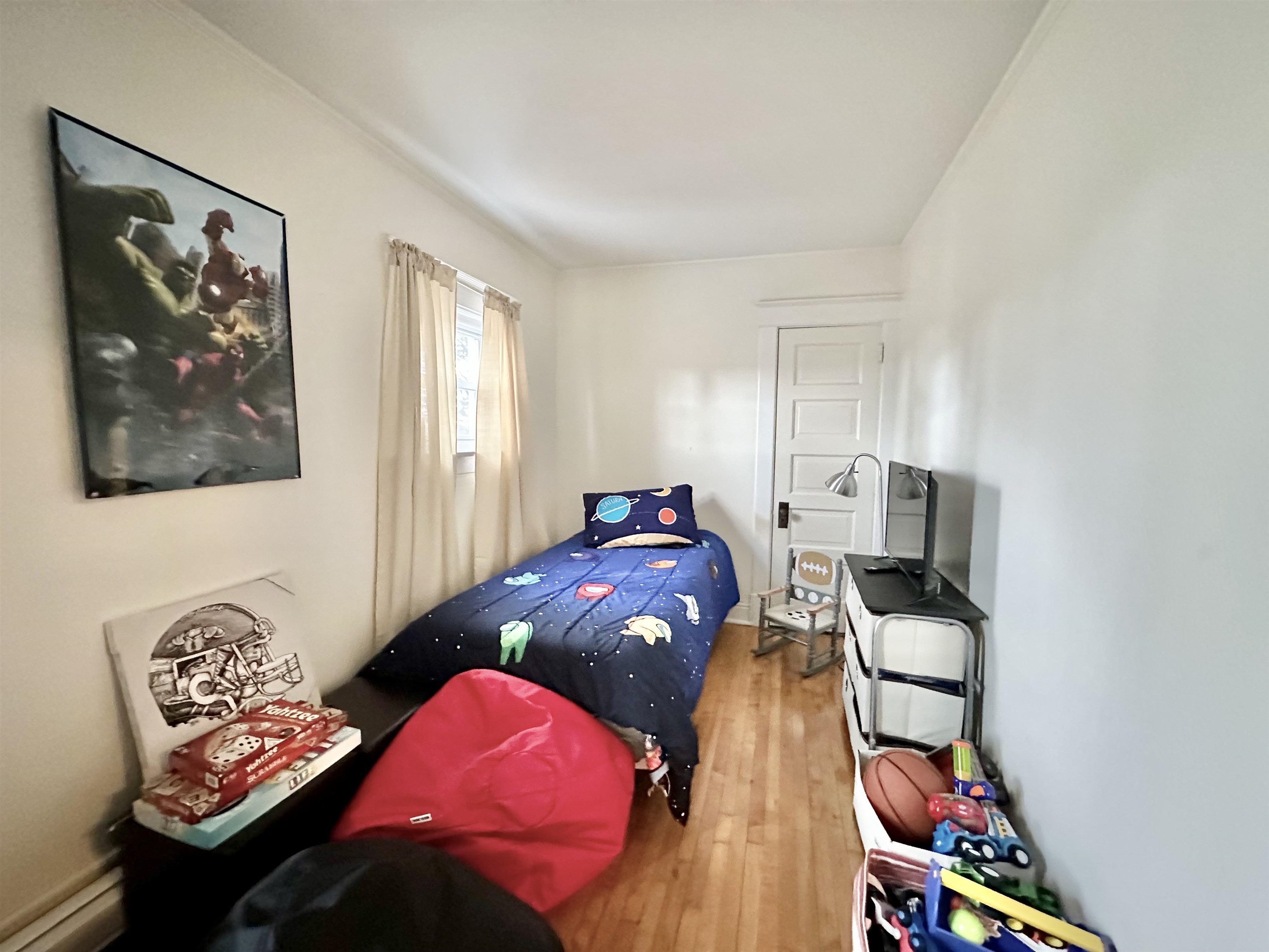 10 Lincoln Avenue