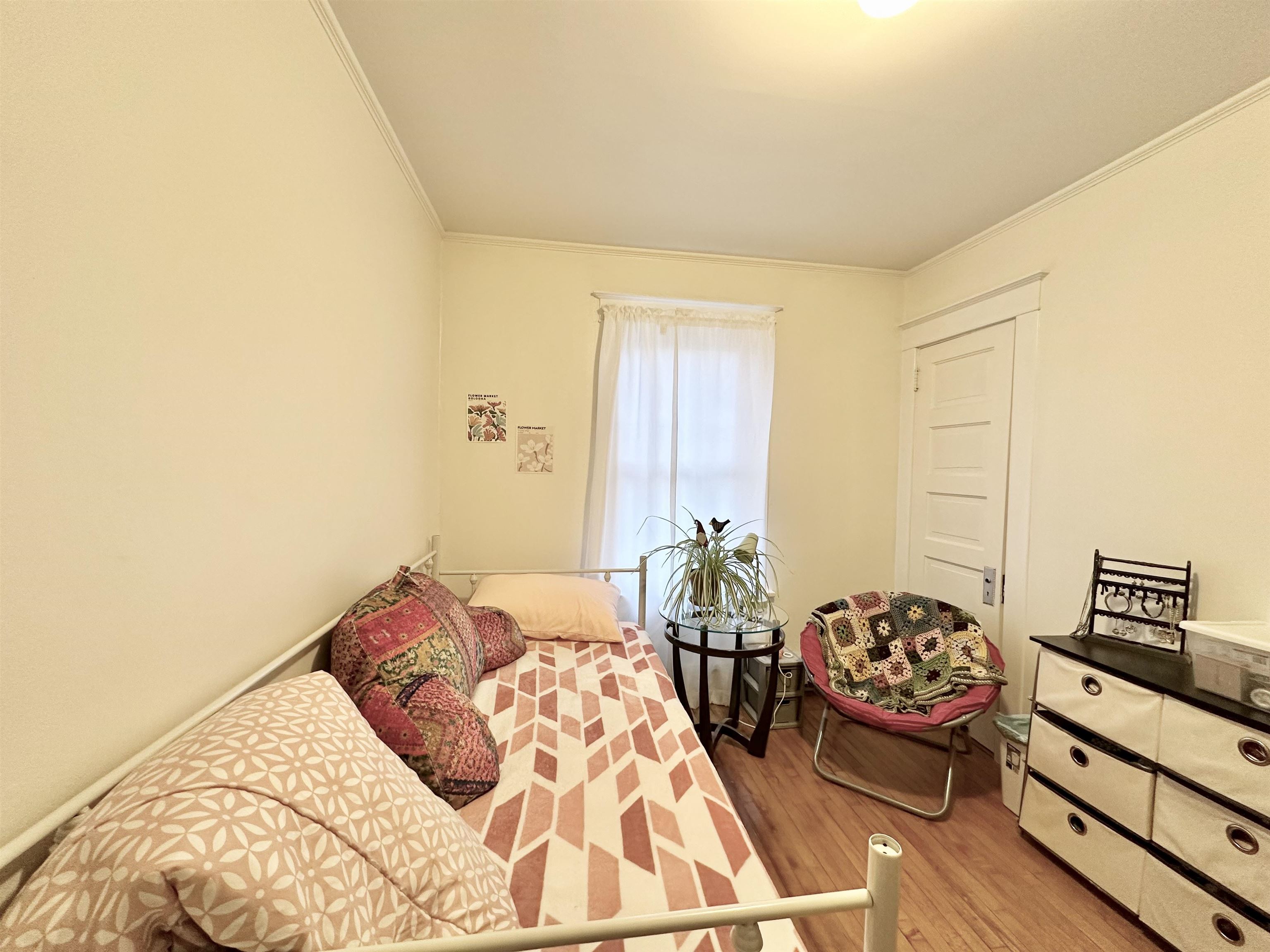 10 Lincoln Avenue