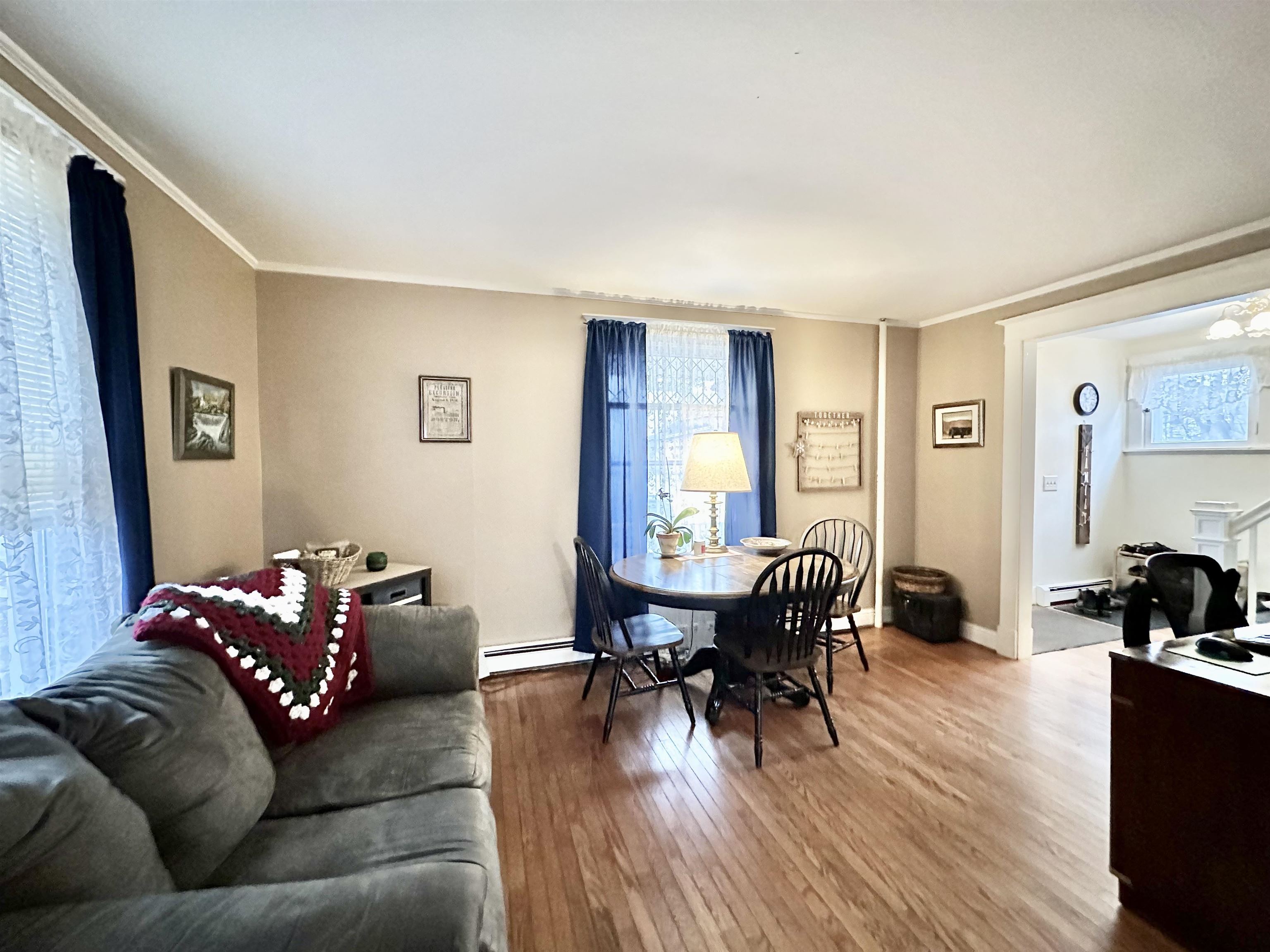 10 Lincoln Avenue