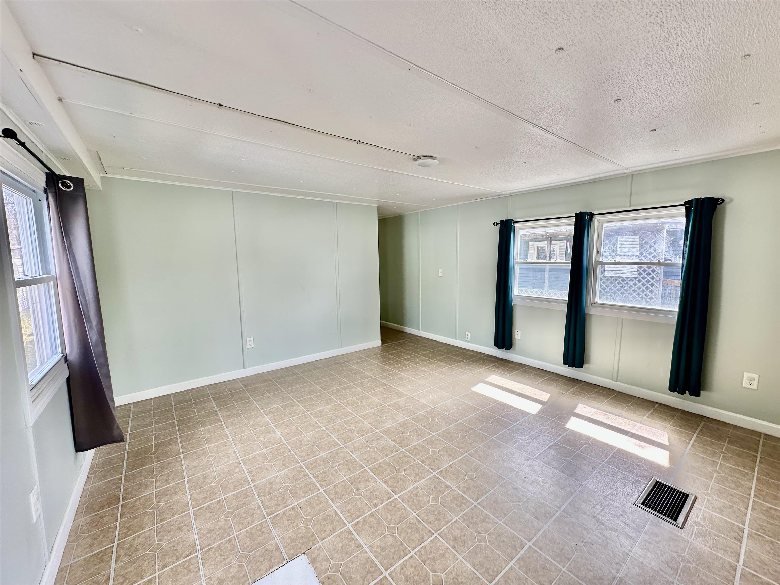 89 Pecor Avenue