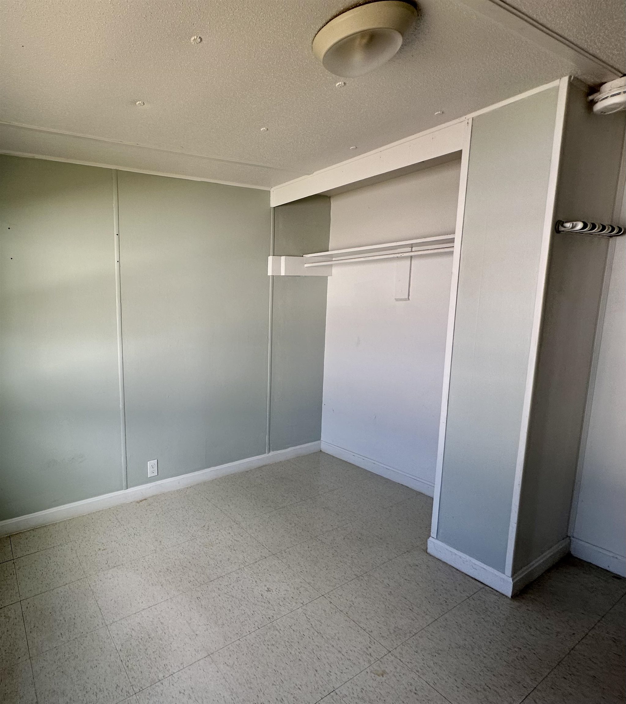 89 Pecor Avenue