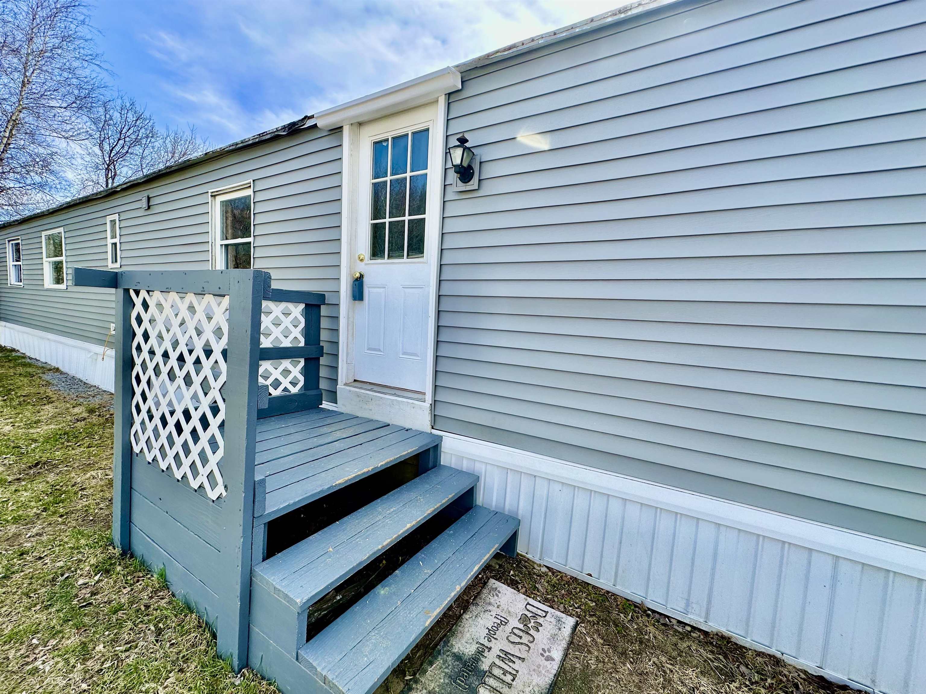 89 Pecor Avenue