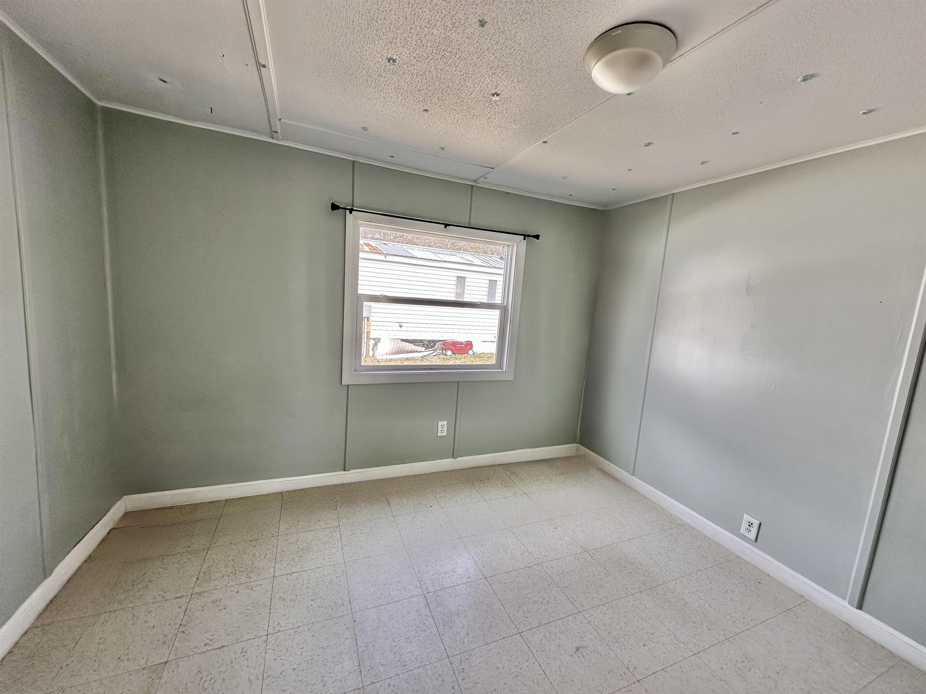 89 Pecor Avenue