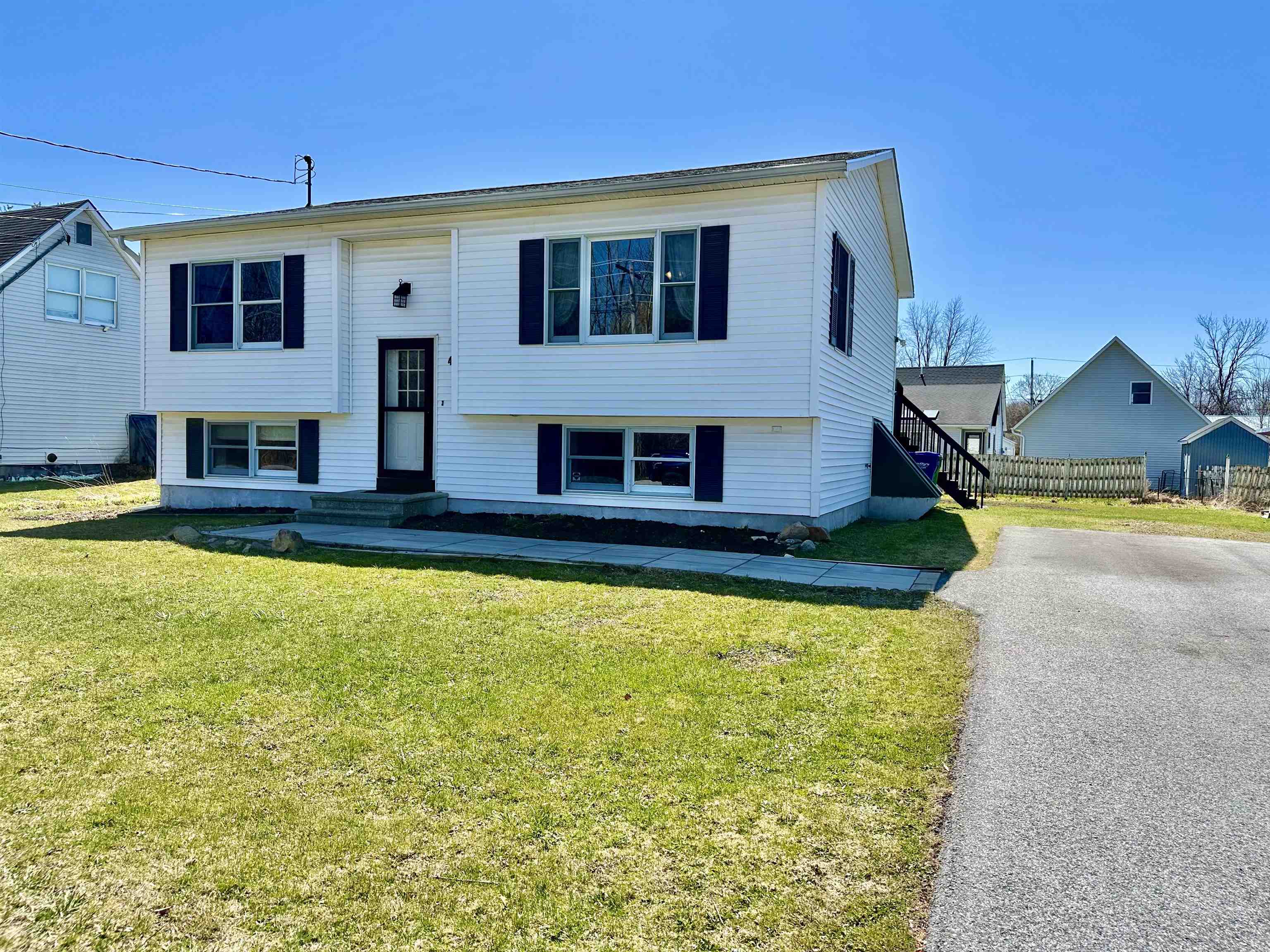 4 Guyette Circle