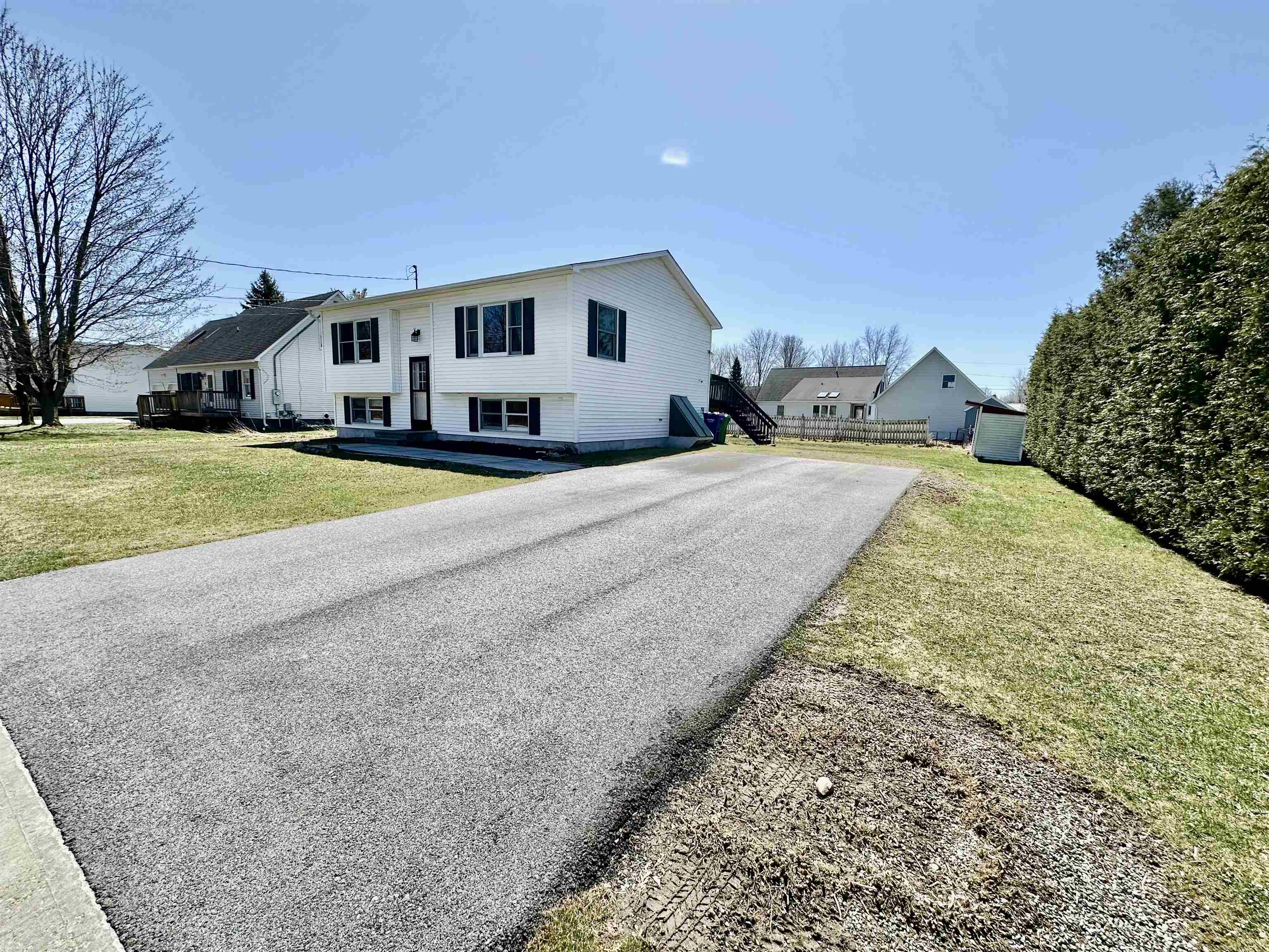 4 Guyette Circle