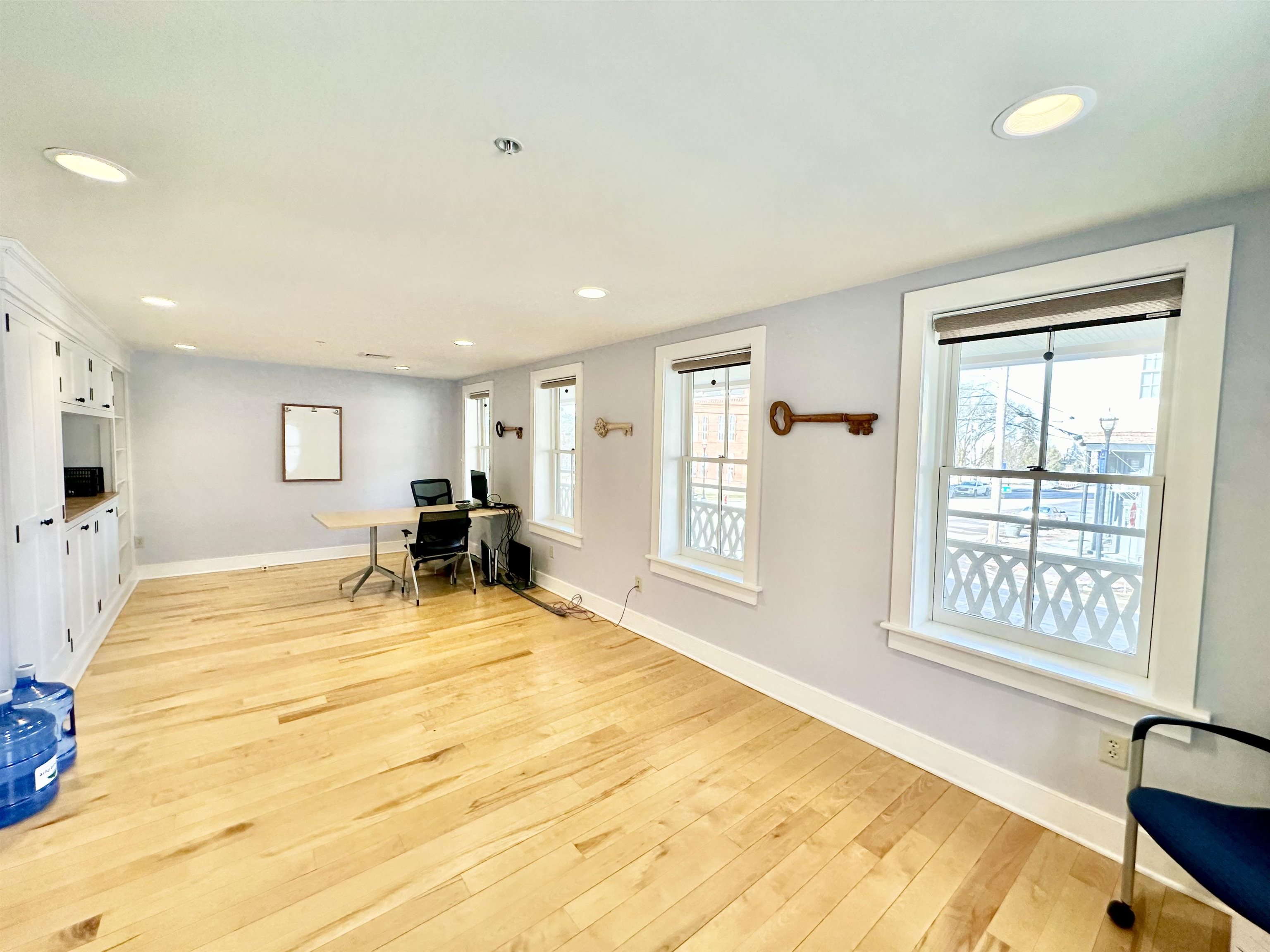 60 Lake Street