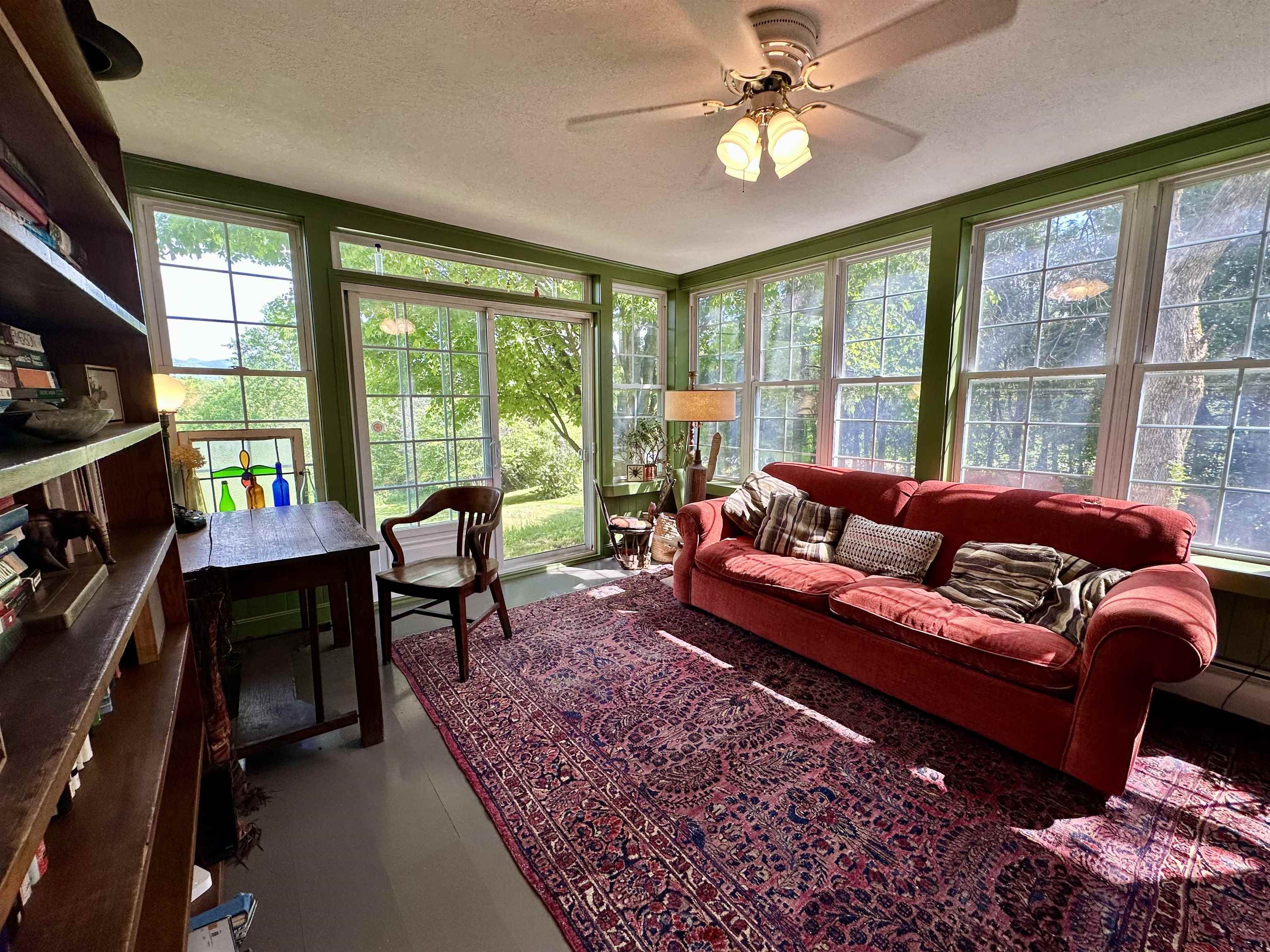 289 Pinnacle Road