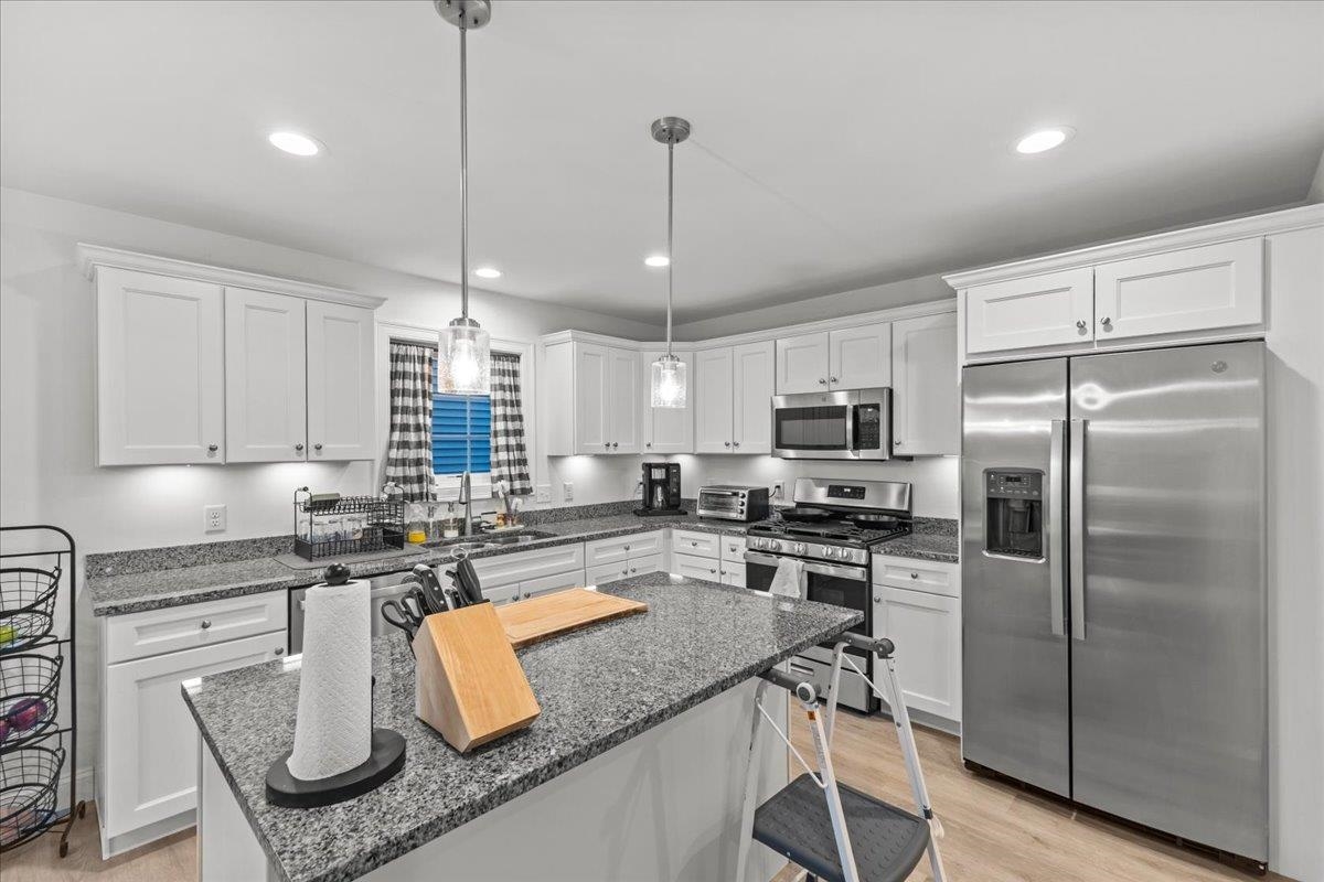 862 Harbor View Drive