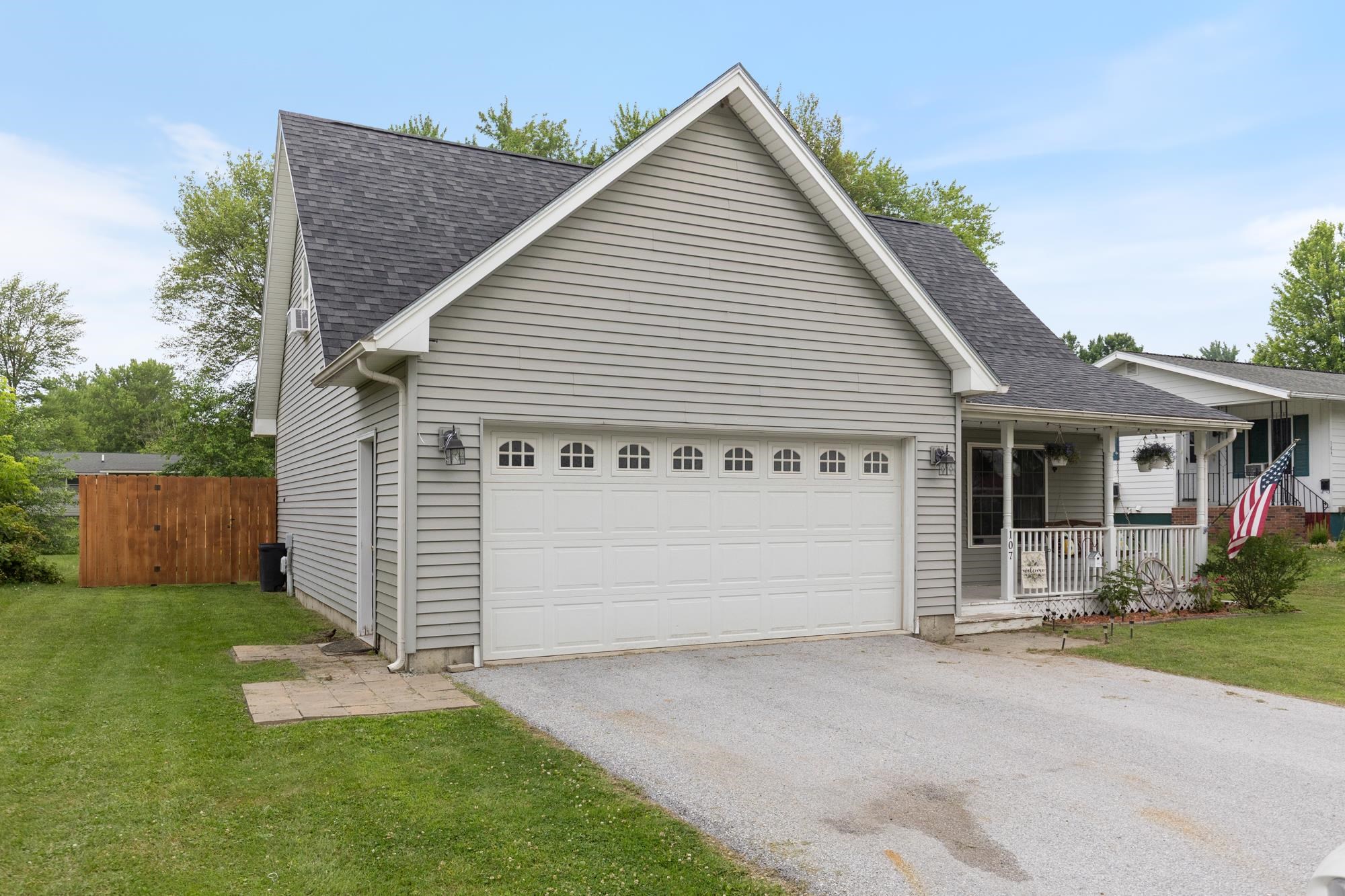 107 Canada Street