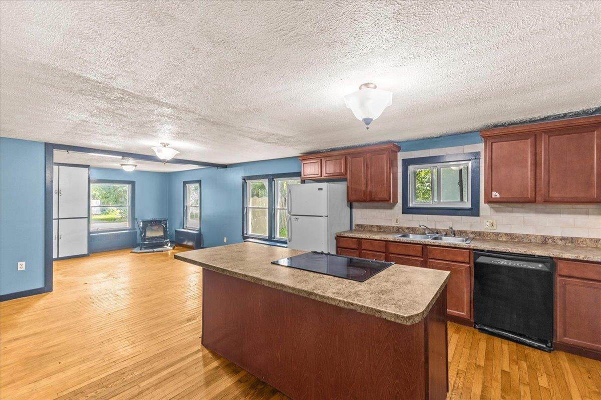 72 North Elm Street