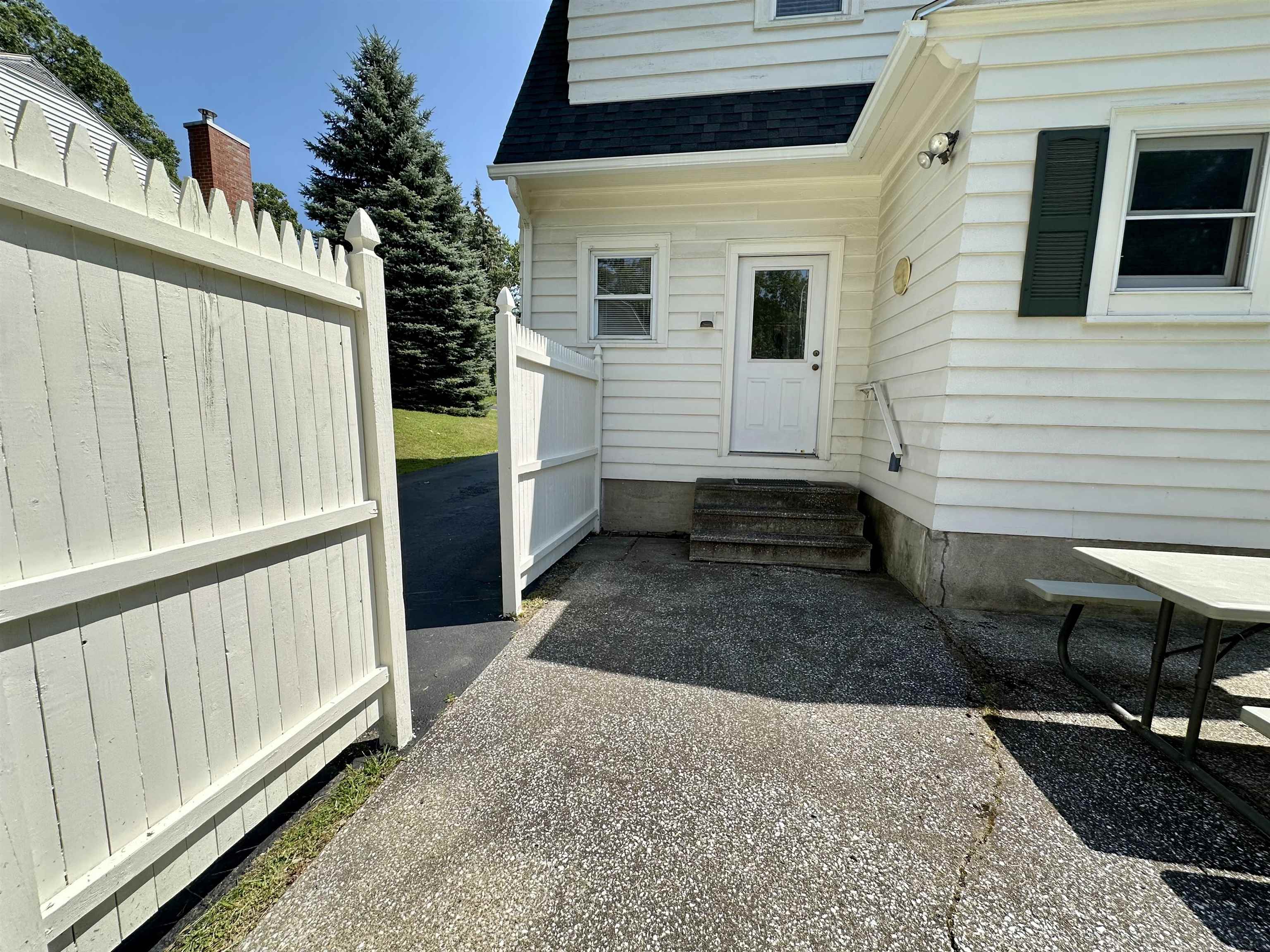 8 Berkley Terrace