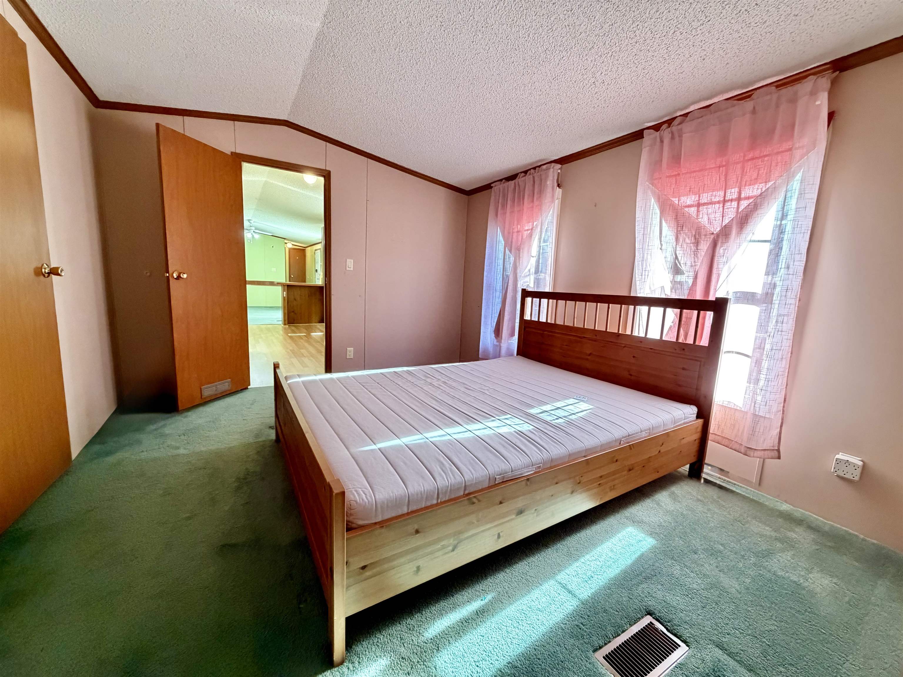 4 Nicole Drive