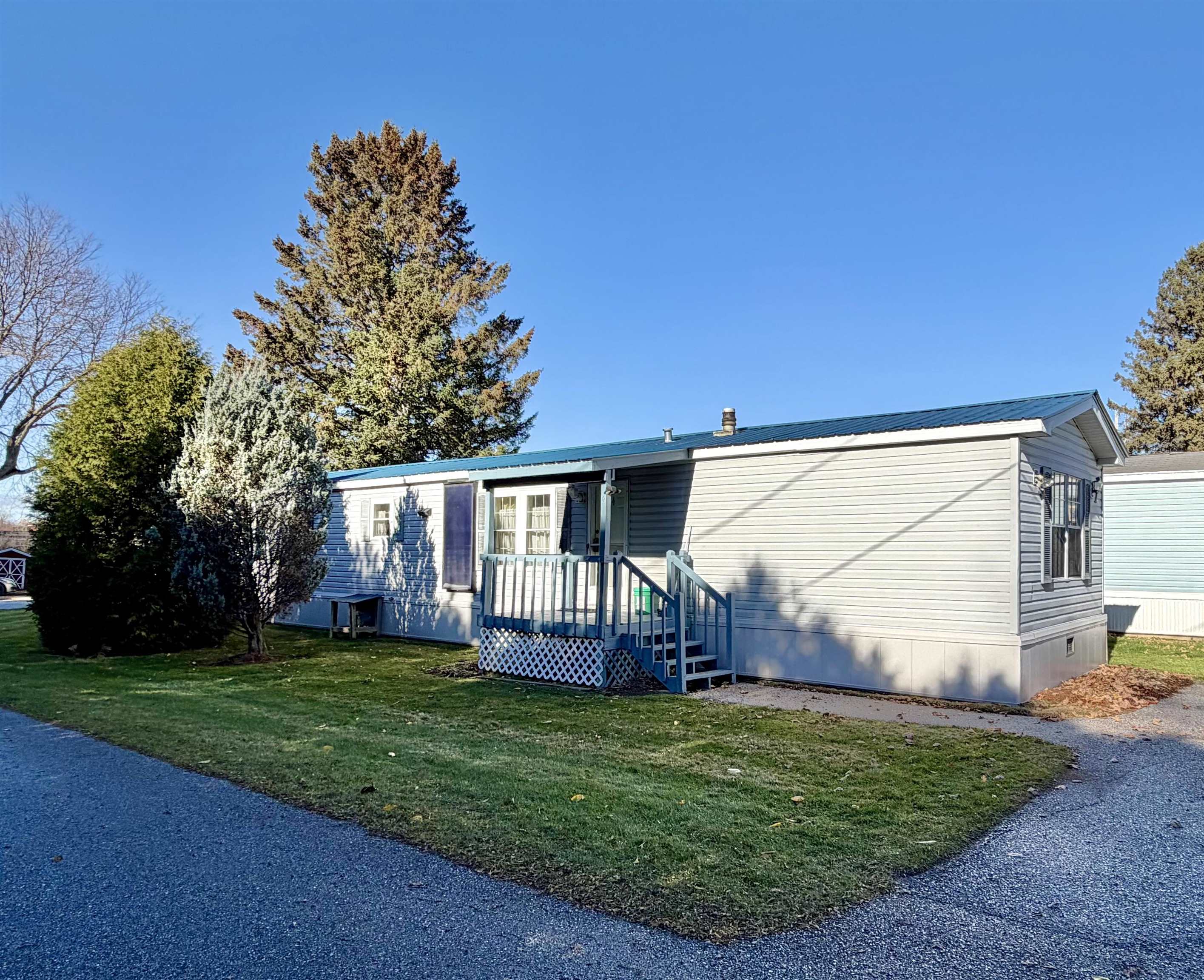 4 Nicole Drive