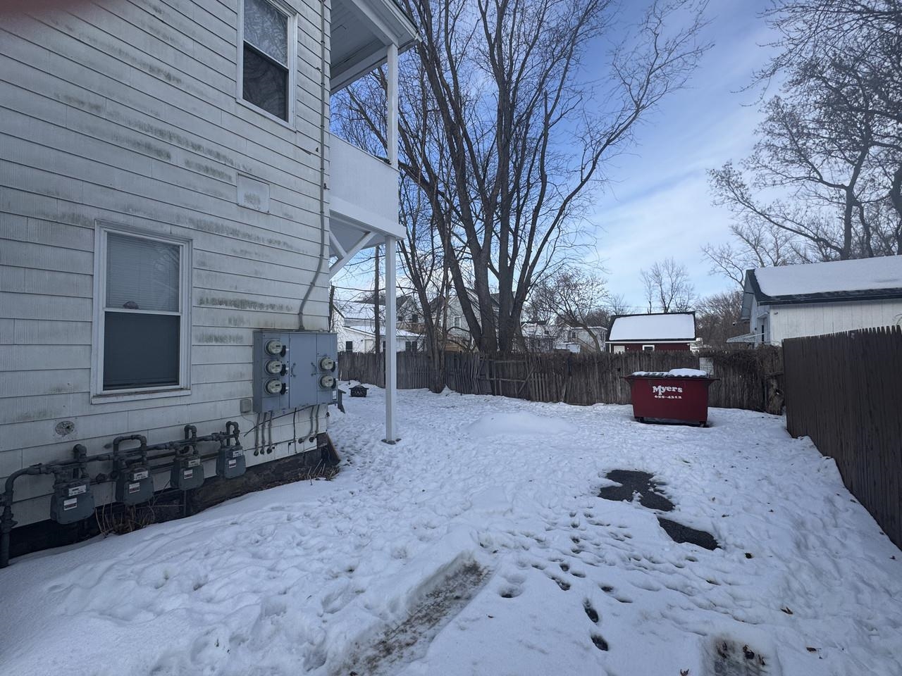 23 West Lane