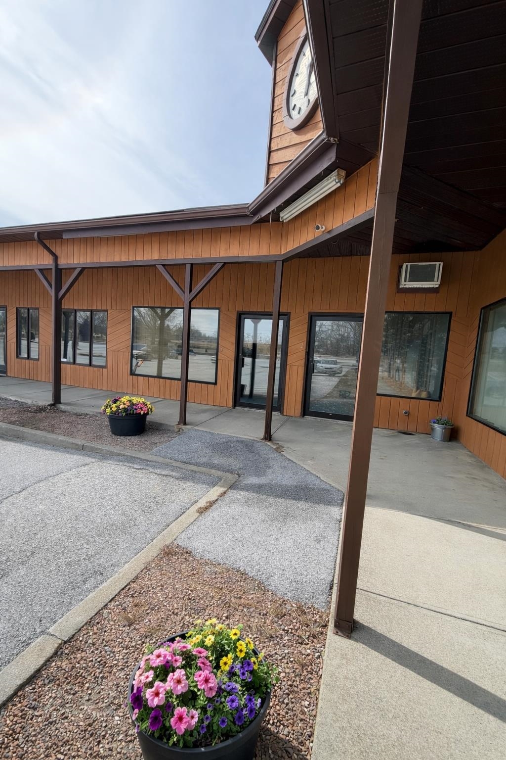 2 Champlain Commons Unit: Suite 3