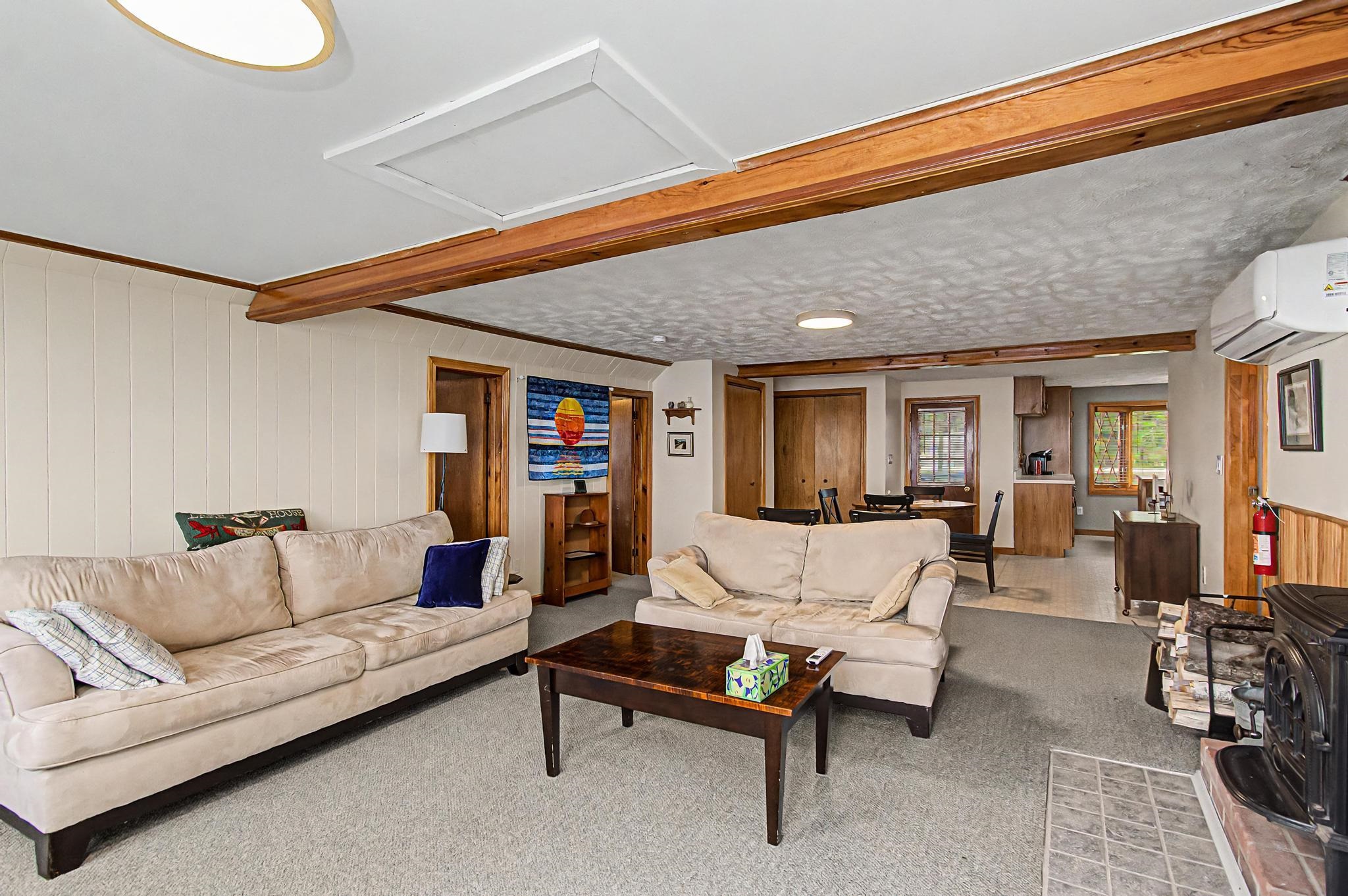 60 Maquam Shore Road