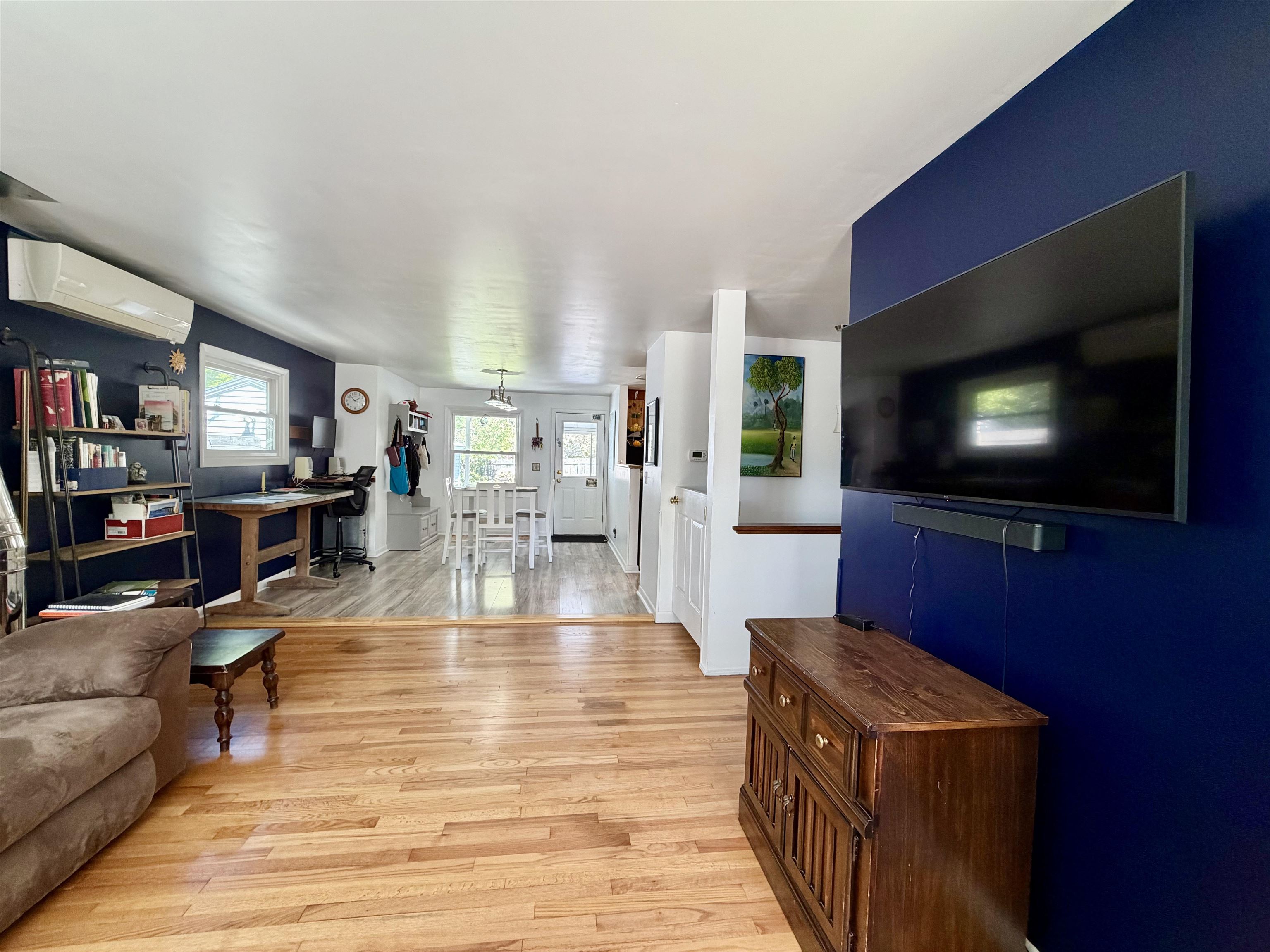 34 Curtis Avenue