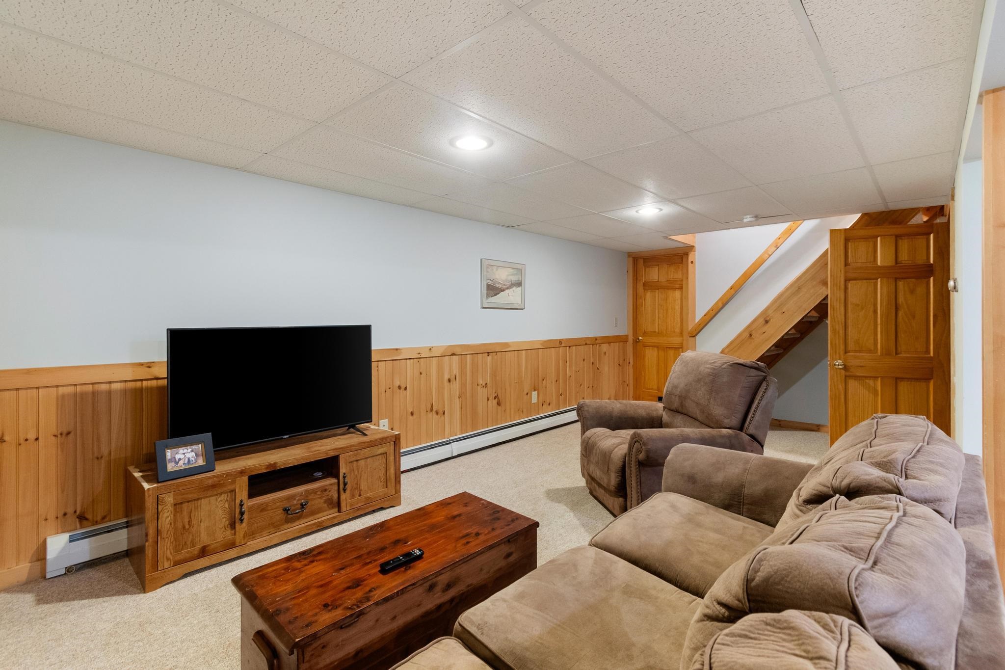 1586 Church Road
