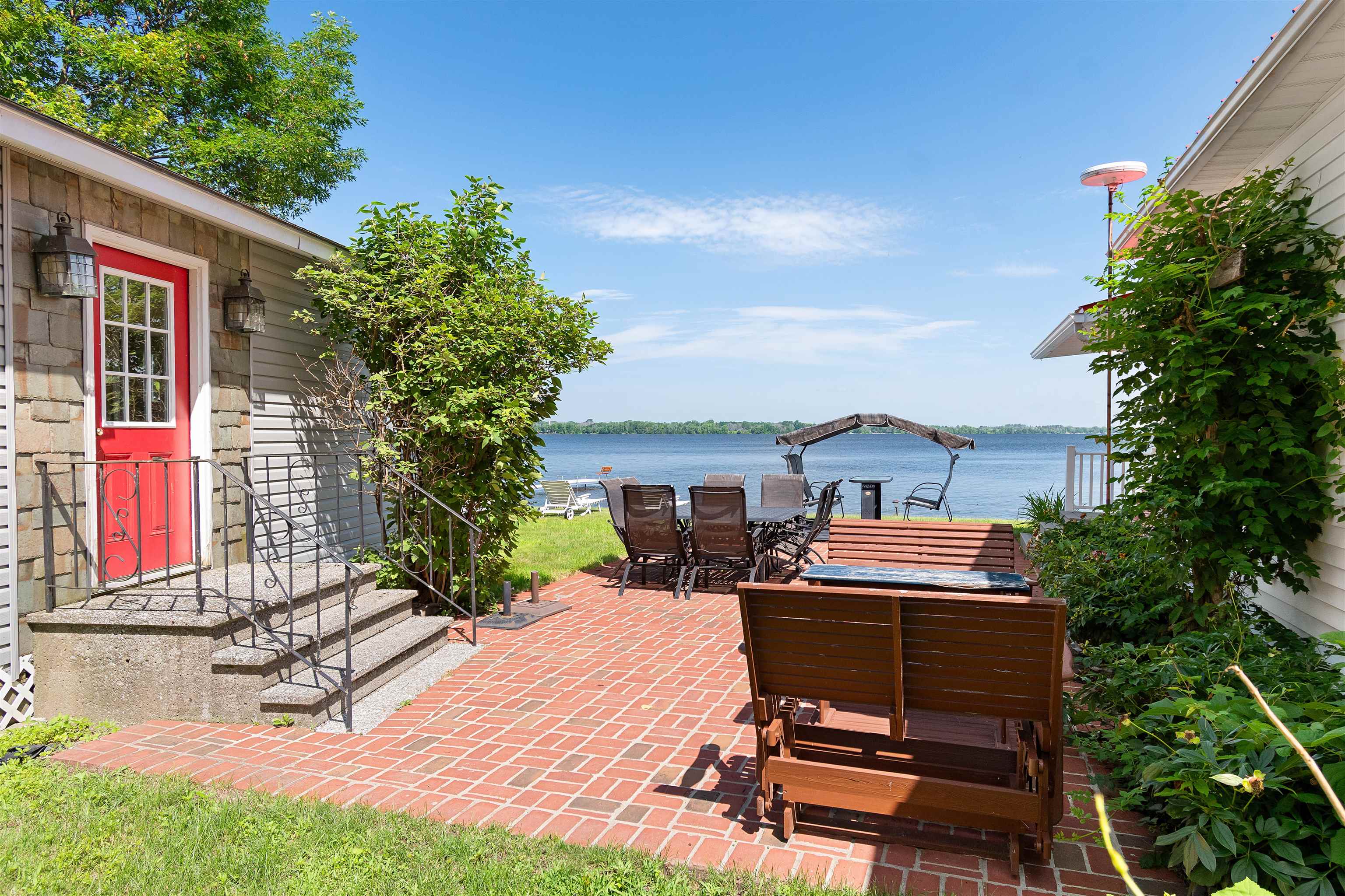 43 Sandy Point Road