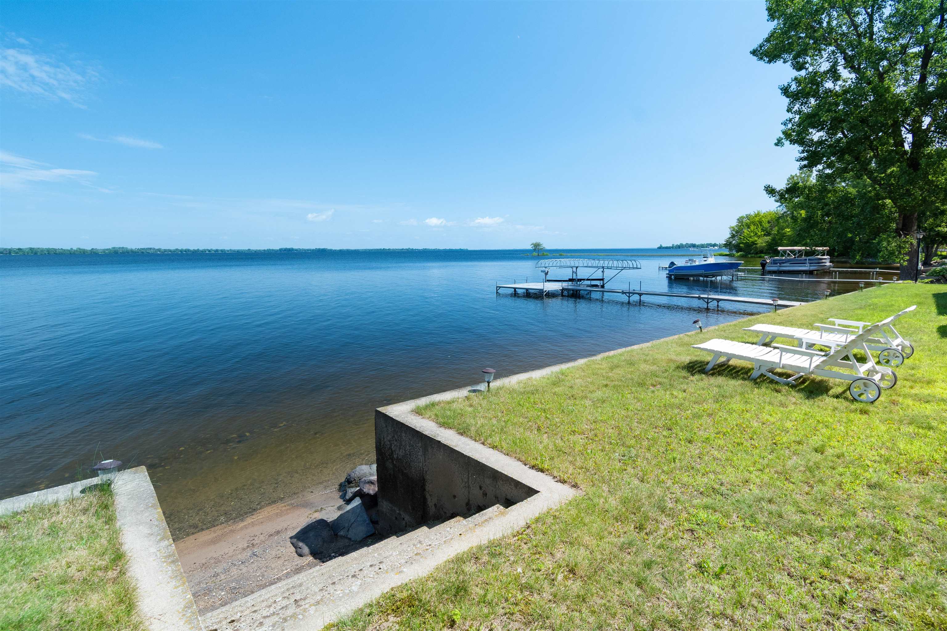 43 Sandy Point Road