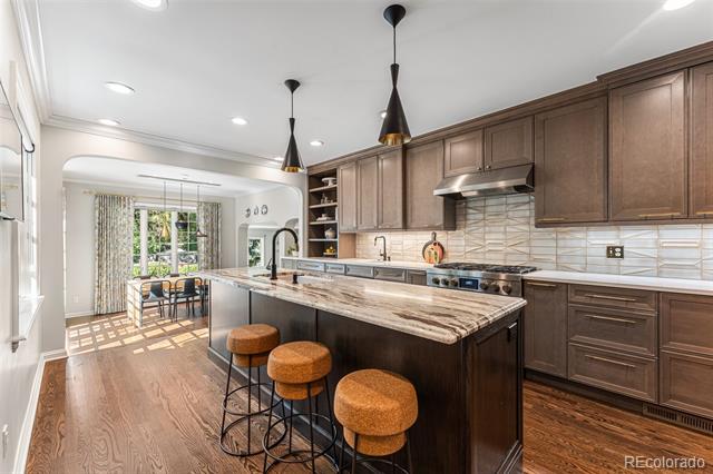 28 Crestmoor Drive